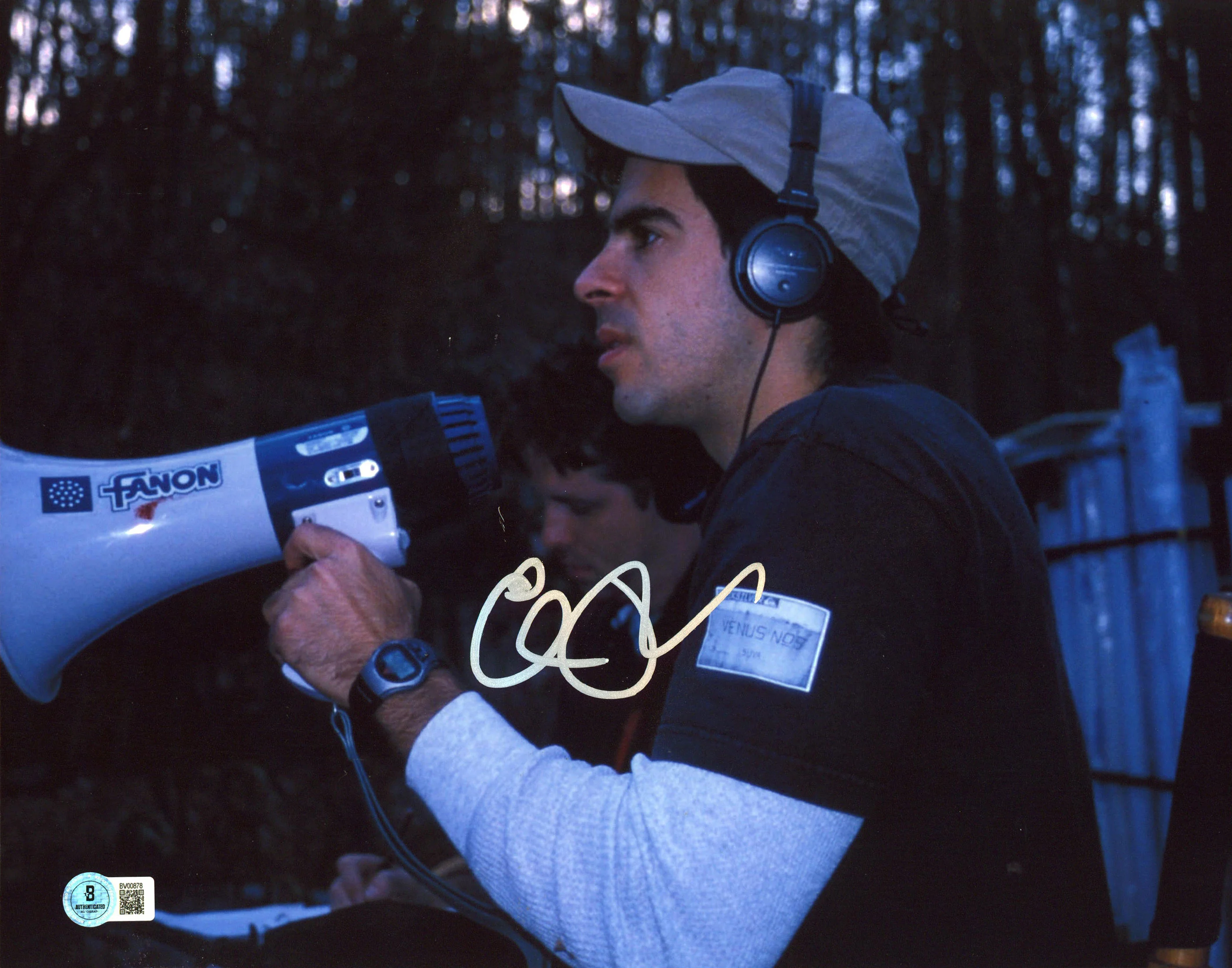 Eli Roth Cabin Fever Authentic Signed 11x14 Horizontal Photo BAS #BV00878 - Image 2