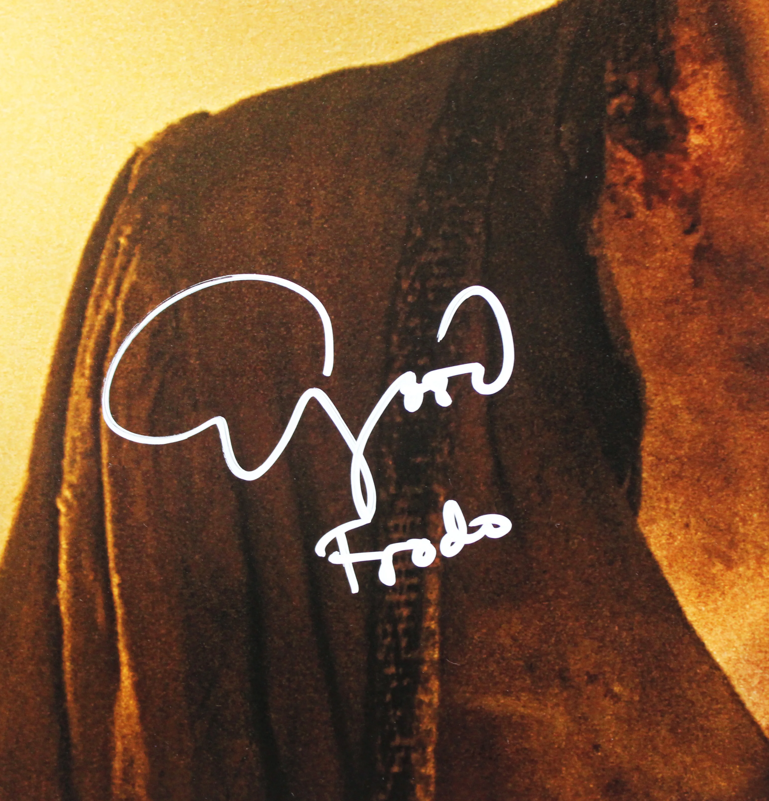 Elijah Wood Lord of the Rings "Frodo" Signed 16x20 Horizontal Photo BAS Wit 2 - Image 3