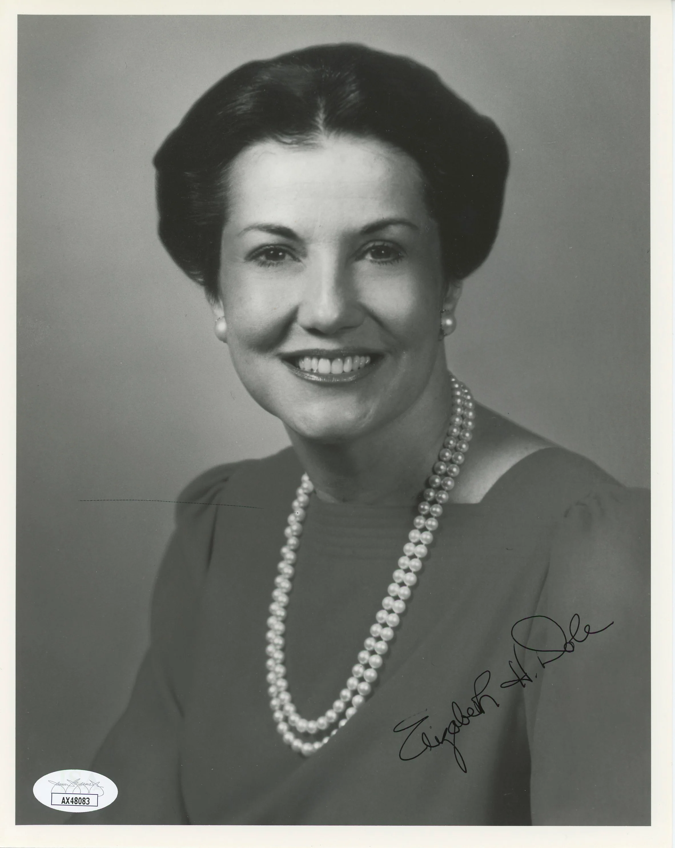 Elizabeth Dole Former Senator Authentic Signed 8x10 Photo JSA #AX48083 - Image 2