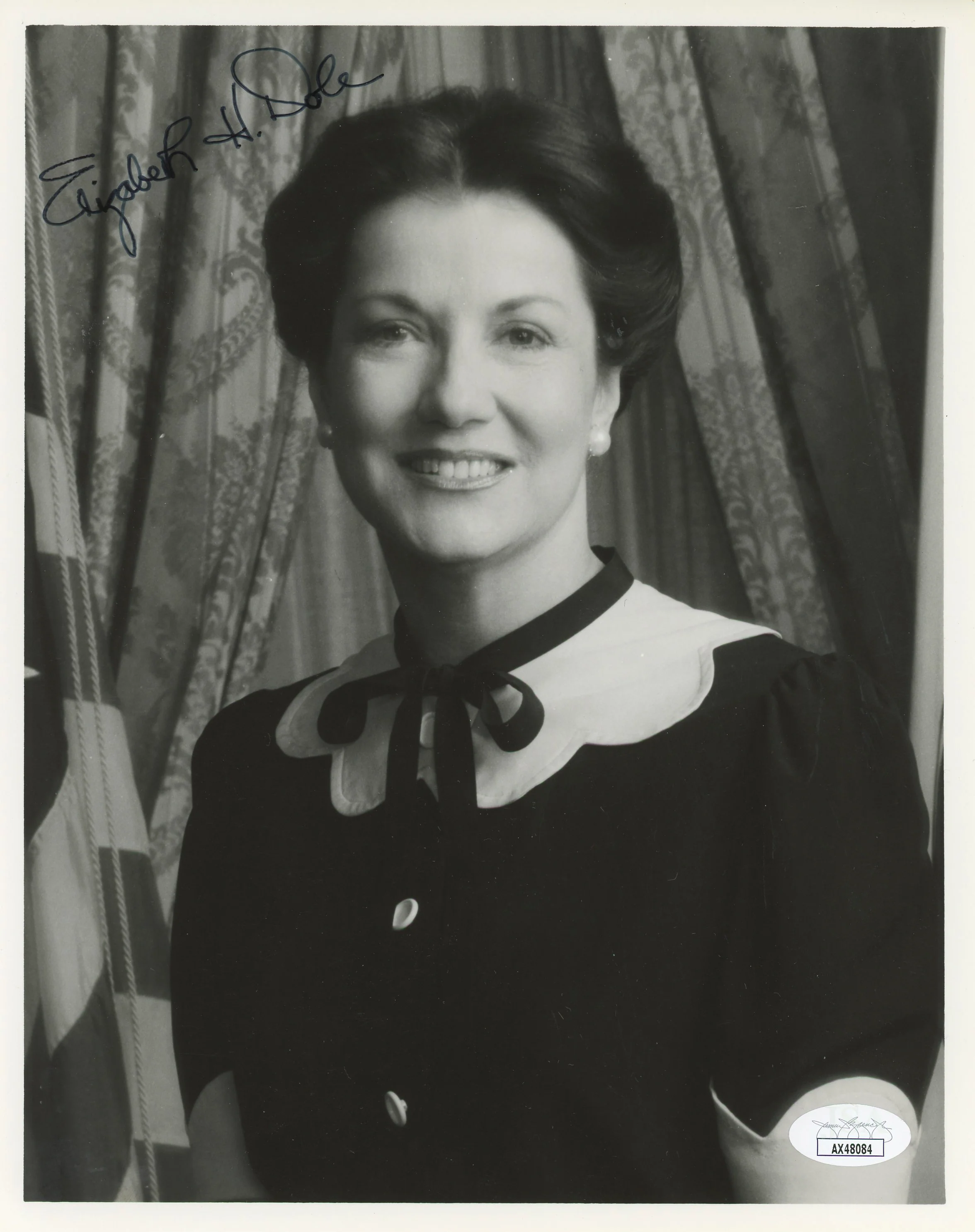 Elizabeth Dole Former Senator Authentic Signed 8x10 Photo JSA #AX48084 - Image 2