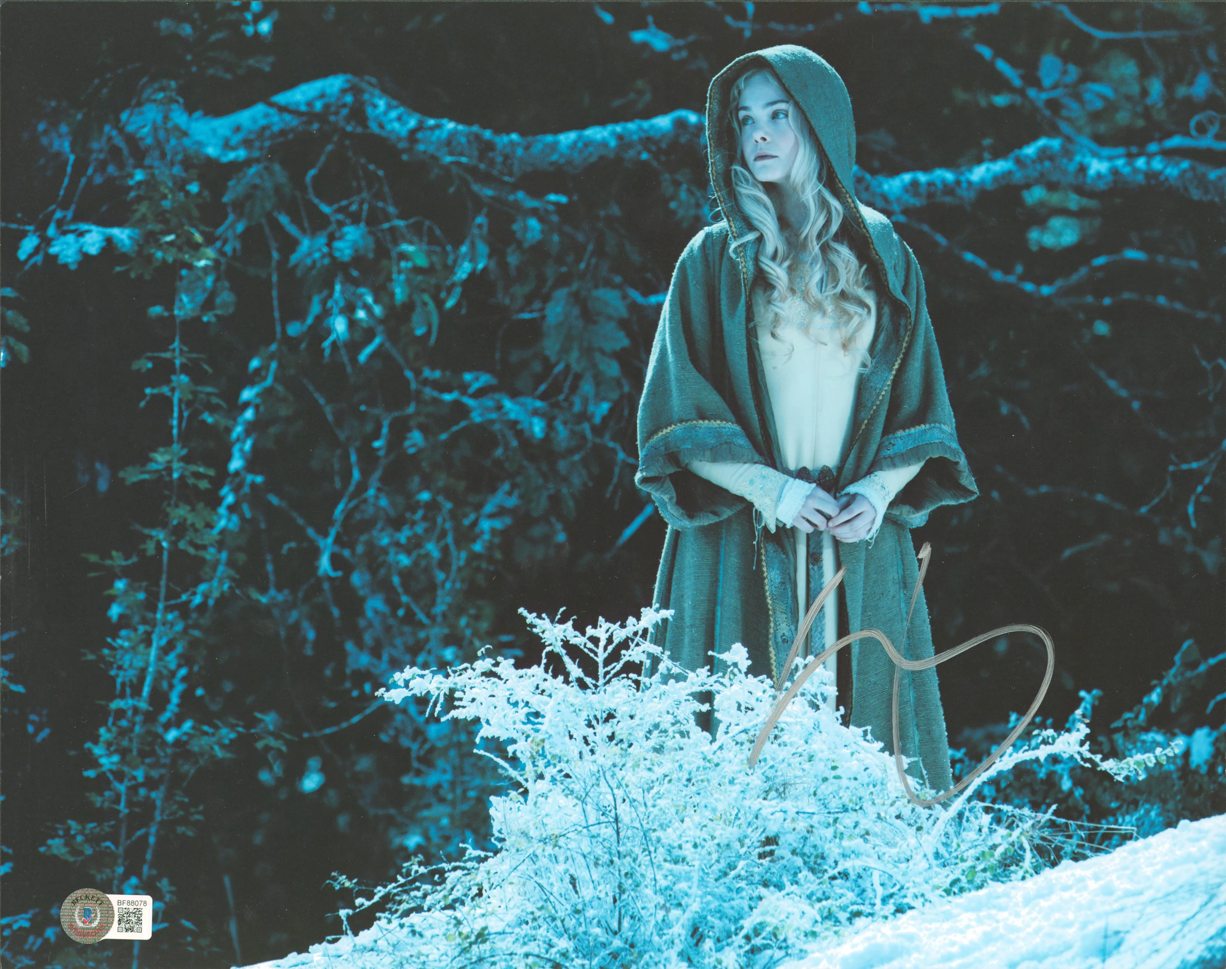 Elle Fanning Maleficent Authentic Signed 11x14 Photo Autographed BAS #BF88078 - Image 2