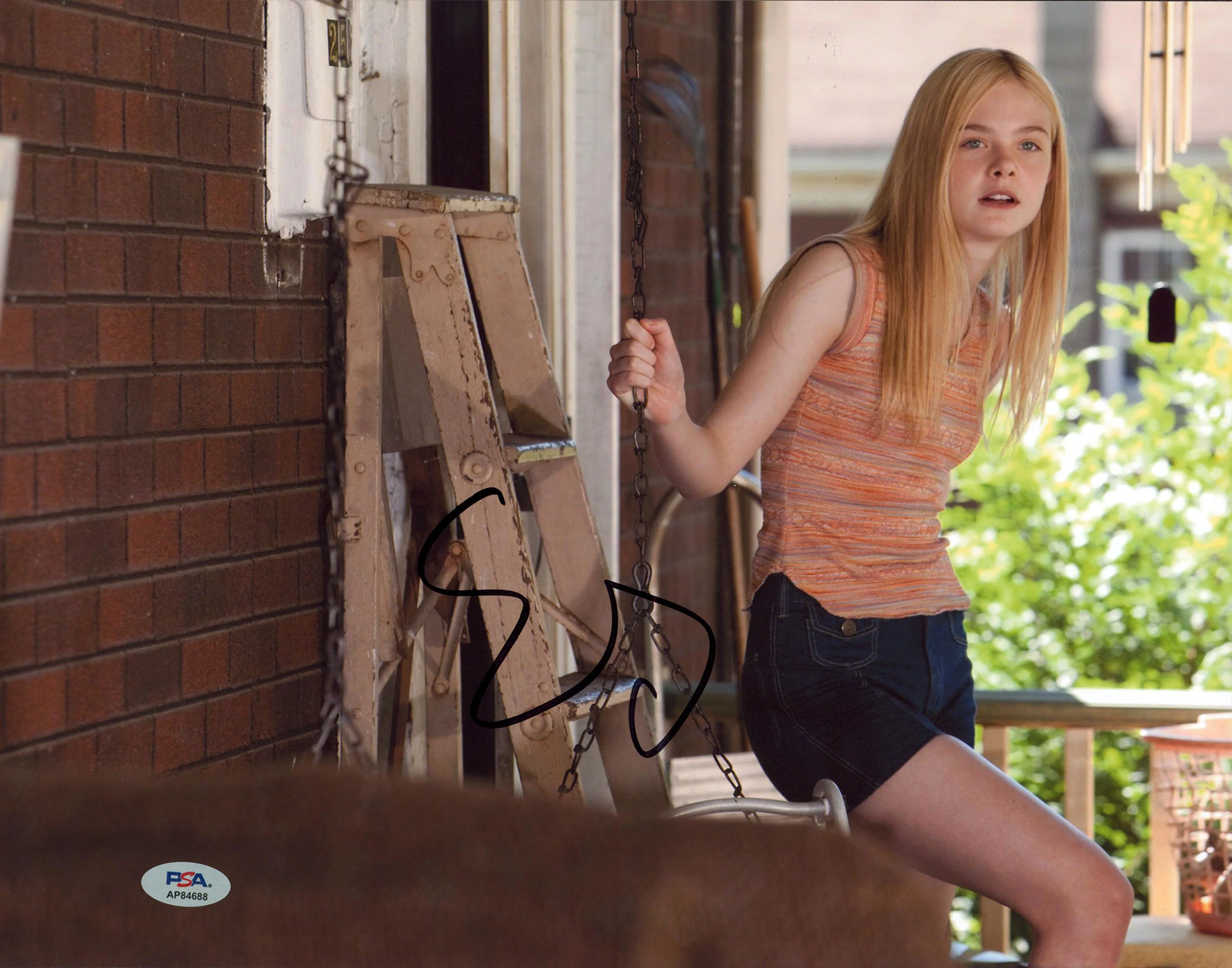 Elle Fanning Super 8 Authentic Signed 11x14 Horizontal Photo PSA/DNA #AP84688 - Image 2