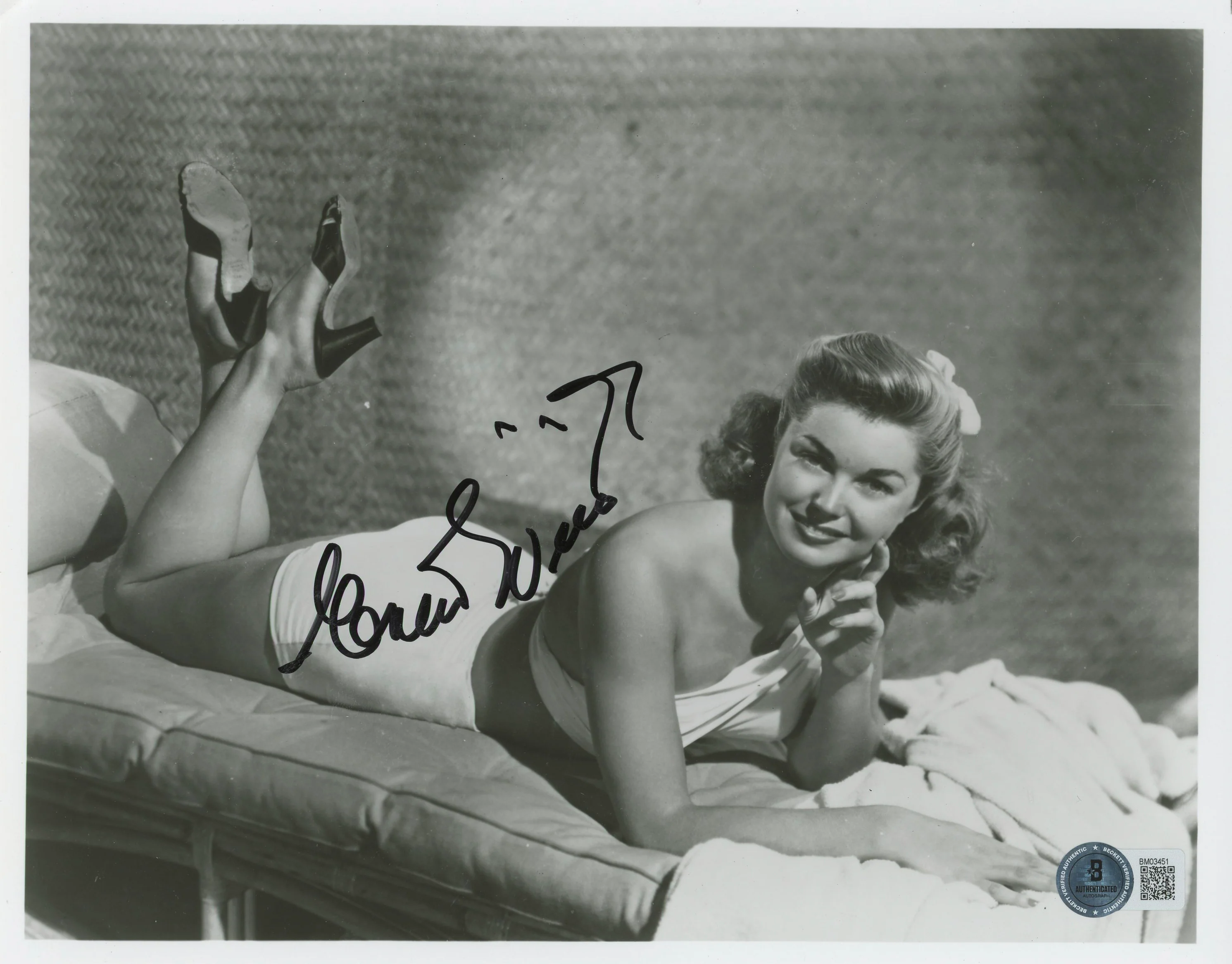 Esther Williams Million Dollar Mermaid Authentic Signed 8x10 Photo BAS #BM03451 - Image 2
