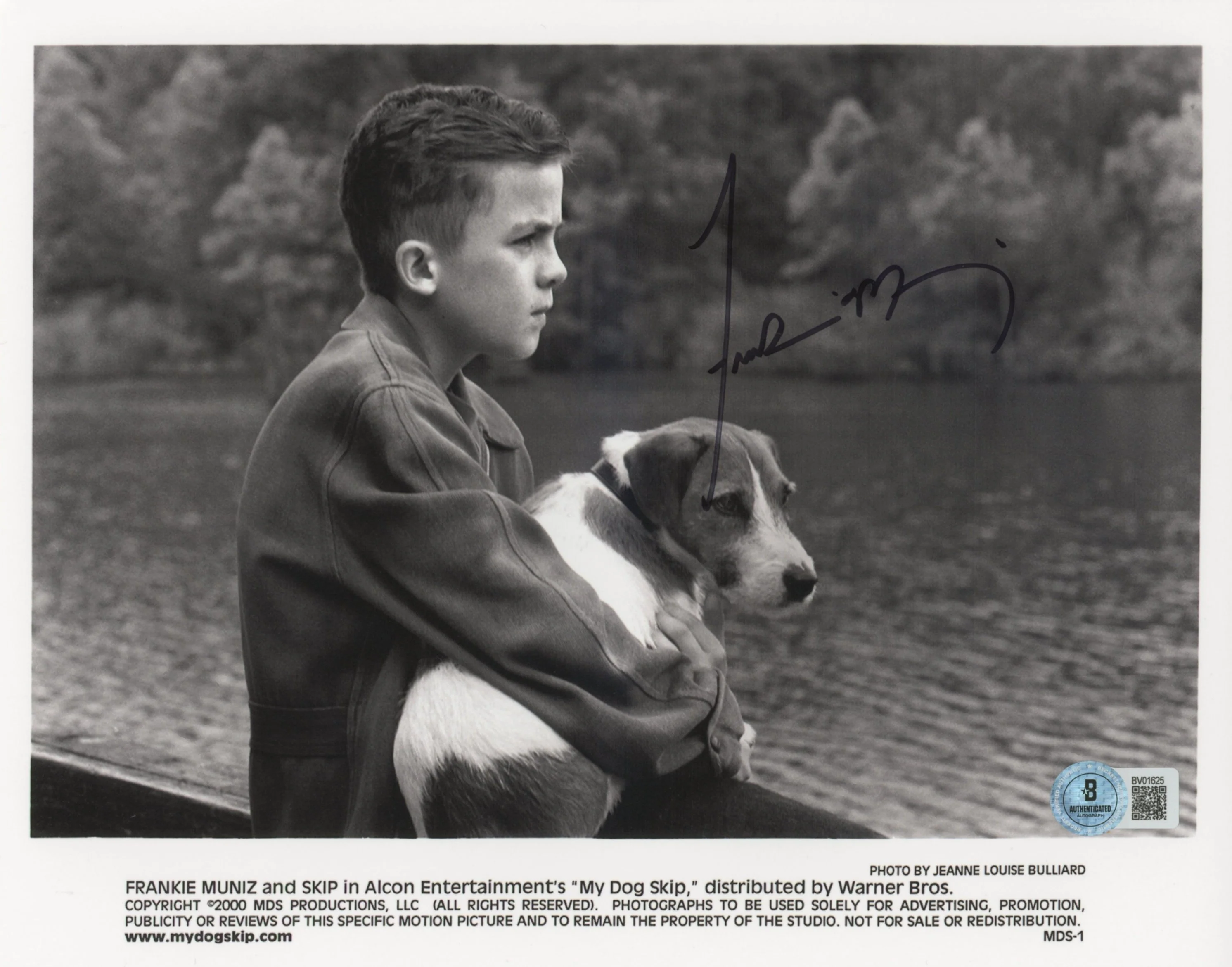 Frankie Muniz My Dog Skip Authentic Signed 8x10 Horizontal Photo BAS 1 - Image 2
