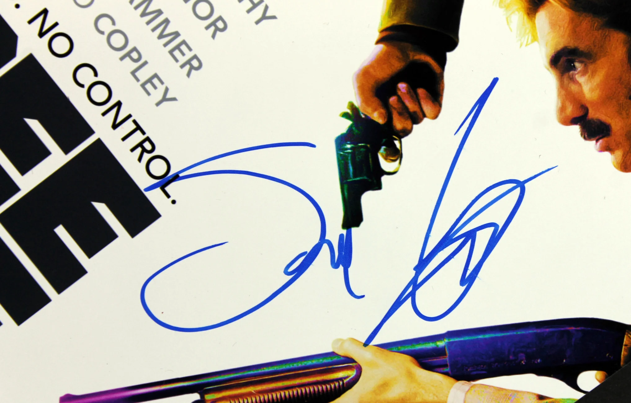 Free Fire (4) Hammer, Copley +2 Signed 12x18 Mini Movie Poster BAS #A85195 - Image 4