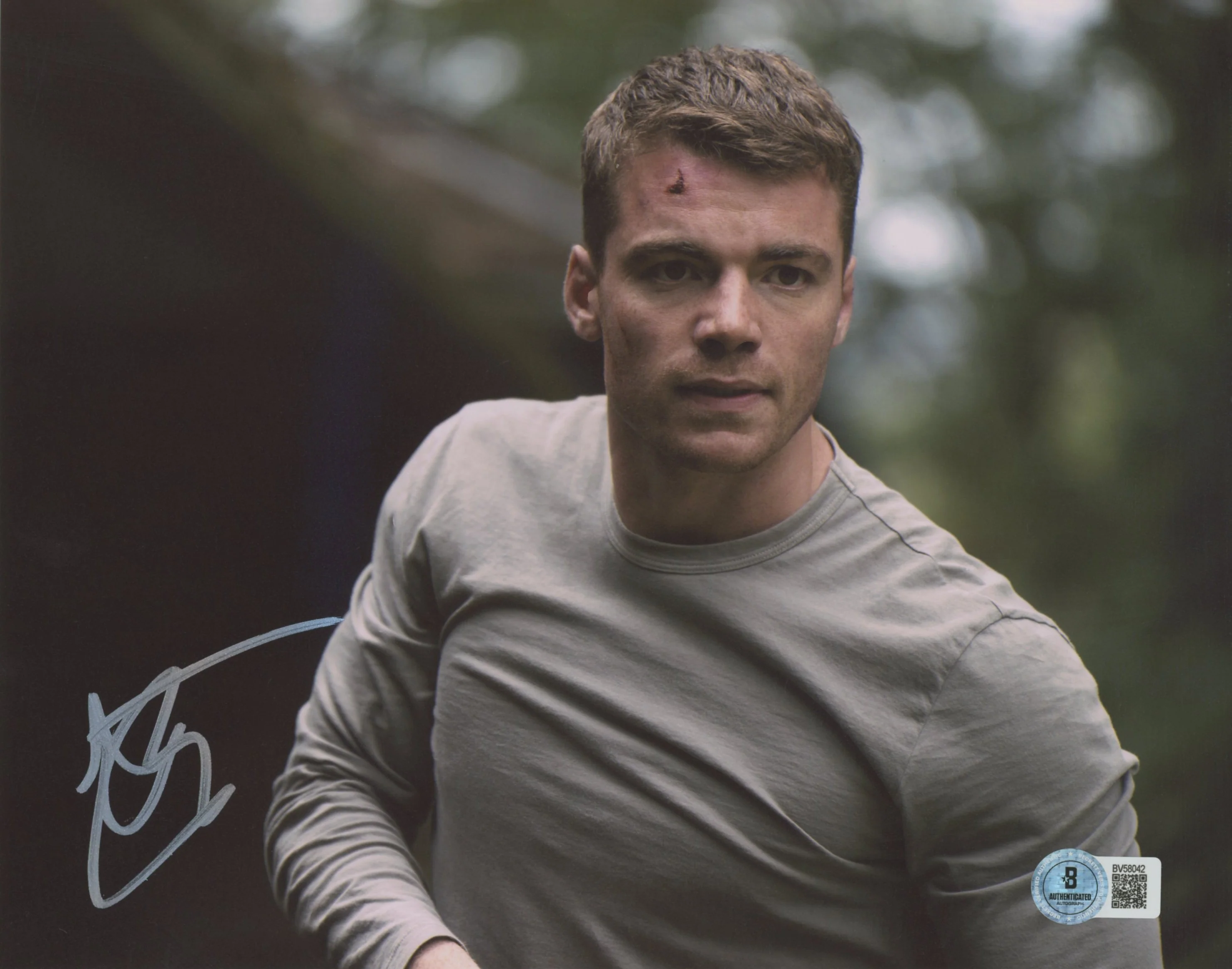 Gabriel Basso The Night Agent Authentic Signed 8x10 Photo BAS #BV58042 - Image 2