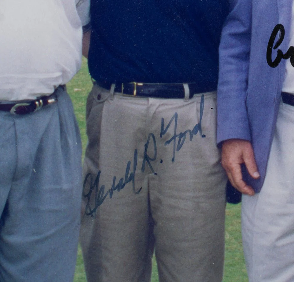 Gerald Ford George H. Bush Signed Framed 8x10 Photo BAS LOA - Image 3