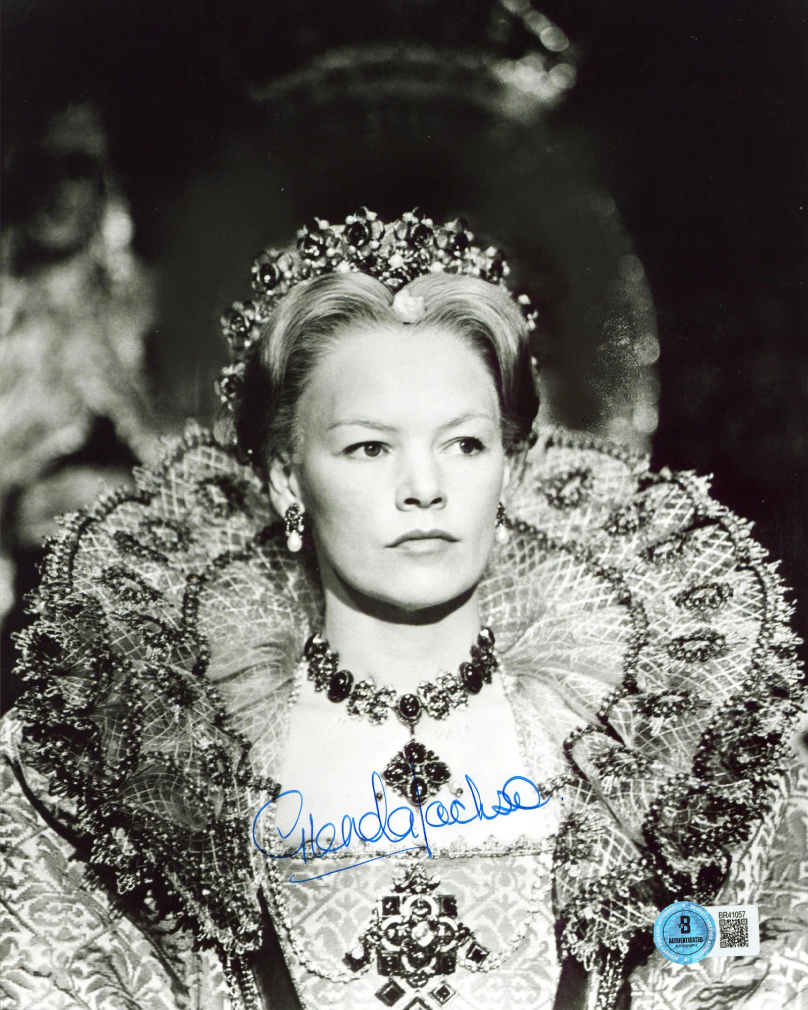 Glenda Jackson Mary, Queen of Scots Authentic Signed 8x10 Photo BAS #BR41057