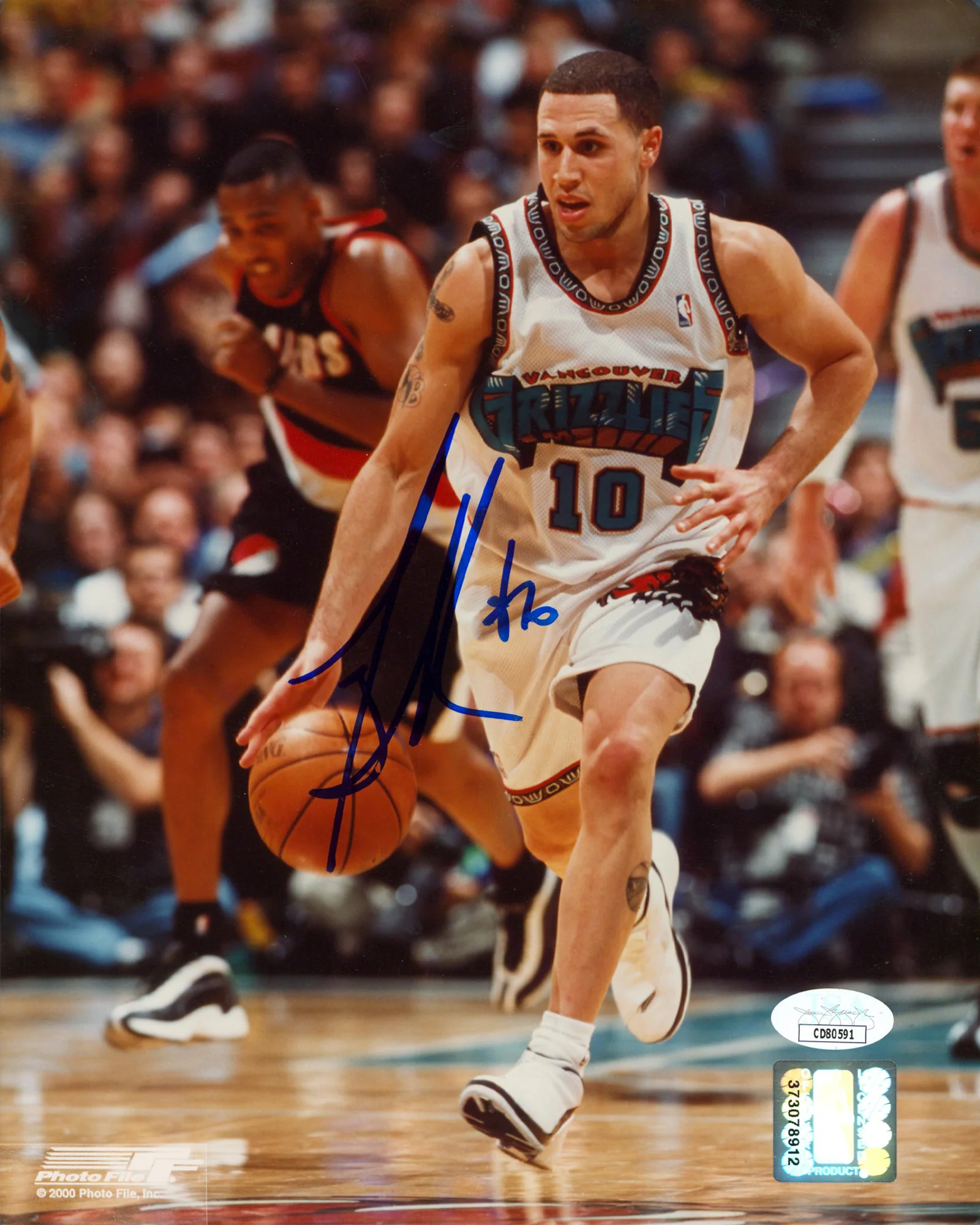 Grizzlies Mike Bibby Authentic Signed 8x10 Vertical PhotoFile Photo JSA #CD80591
