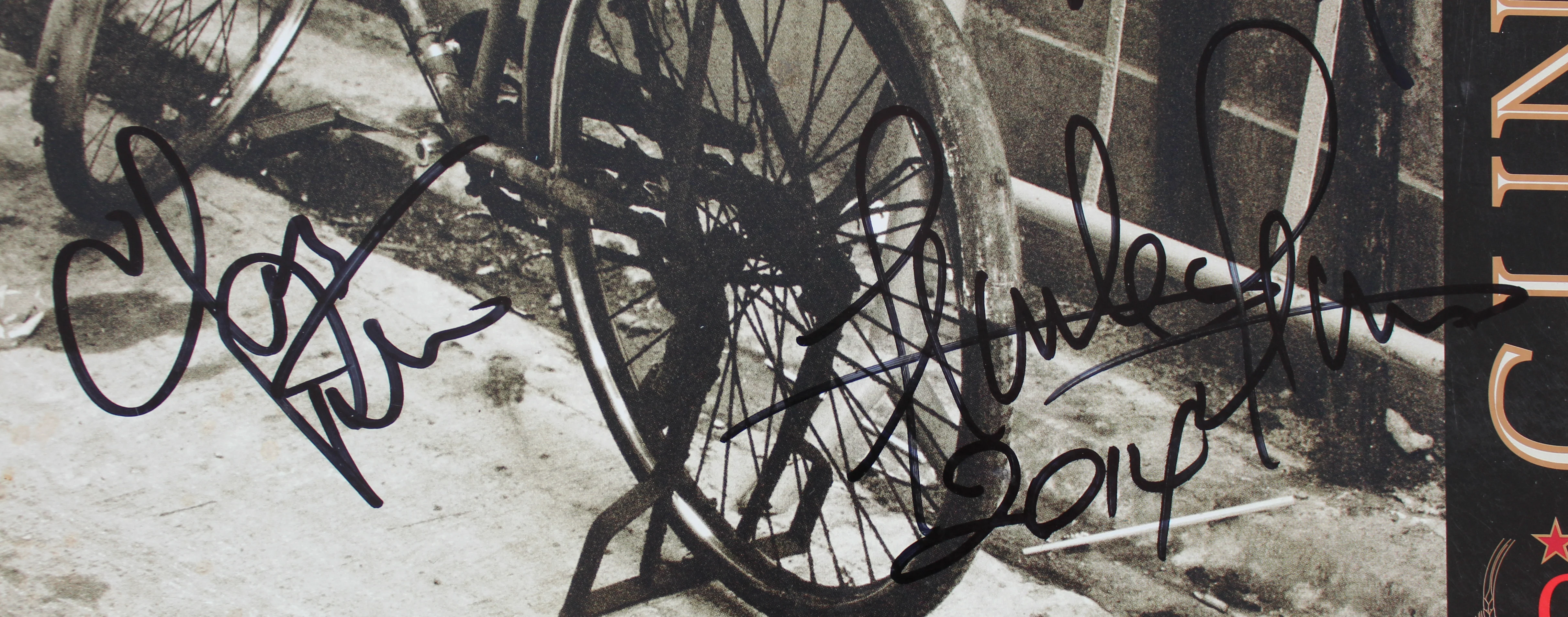 Guns N' Roses (6) Axl Rose +5 Signed Chinese Democracy Album Cover BAS #AB77693 - Image 3