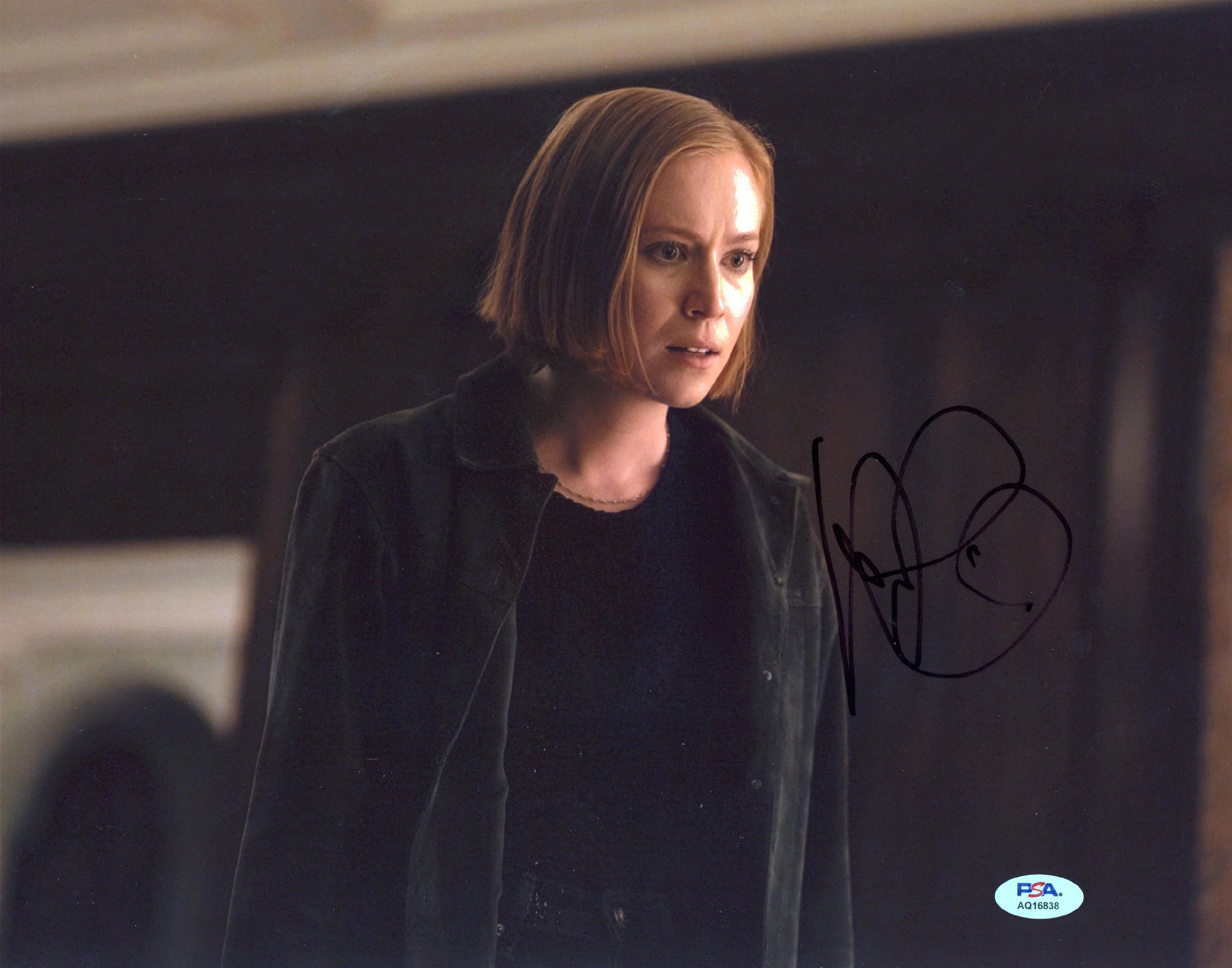 Hannah Einbinder Hacks Authentic Signed 11x14 Horizontal Photo PSA/DNA #AQ16838