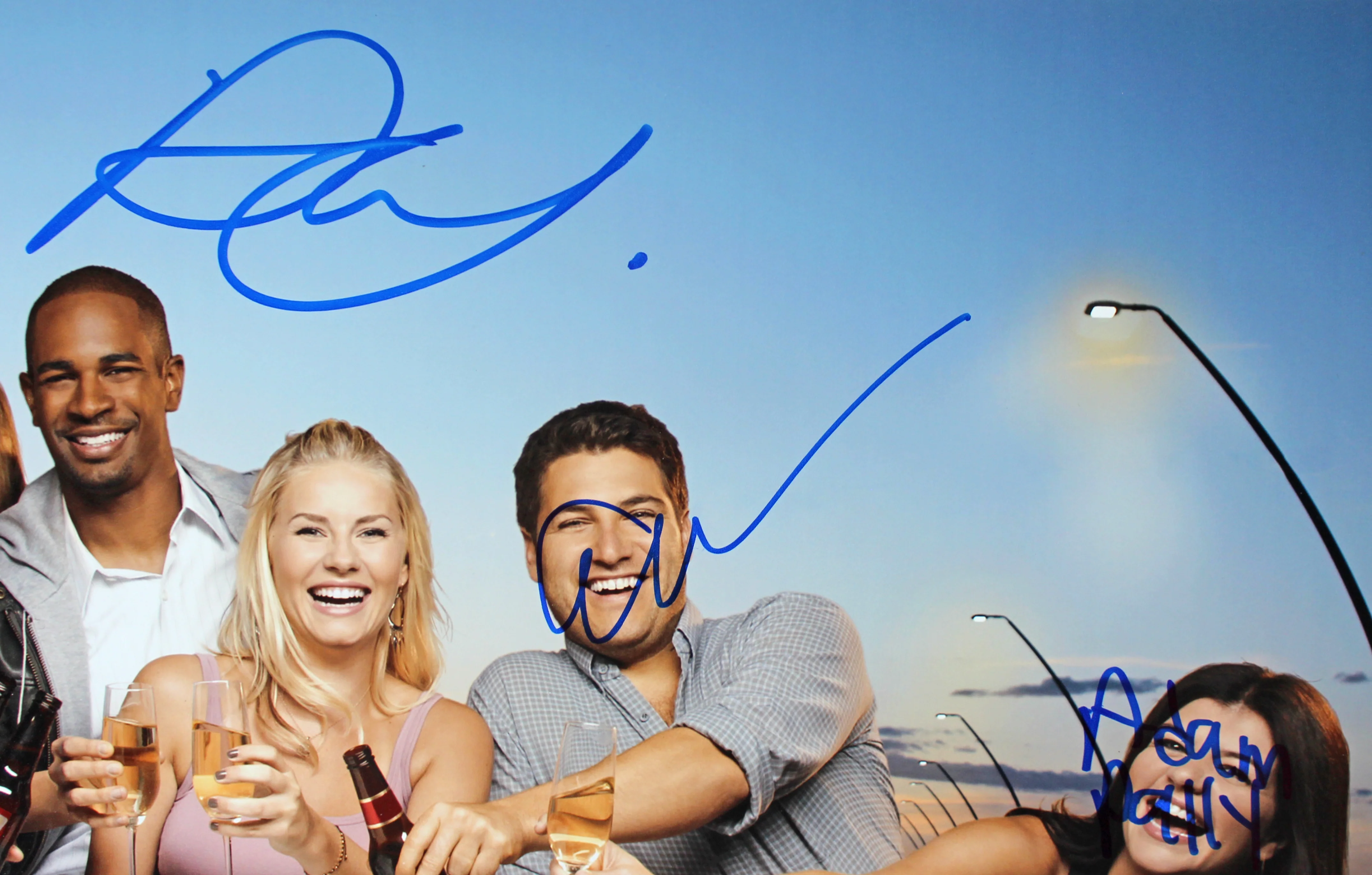 Happy Endings (5) Knighton, Pally, Wayans, Wilson & Coupe Signed 12x18 Photo BAS - Image 2