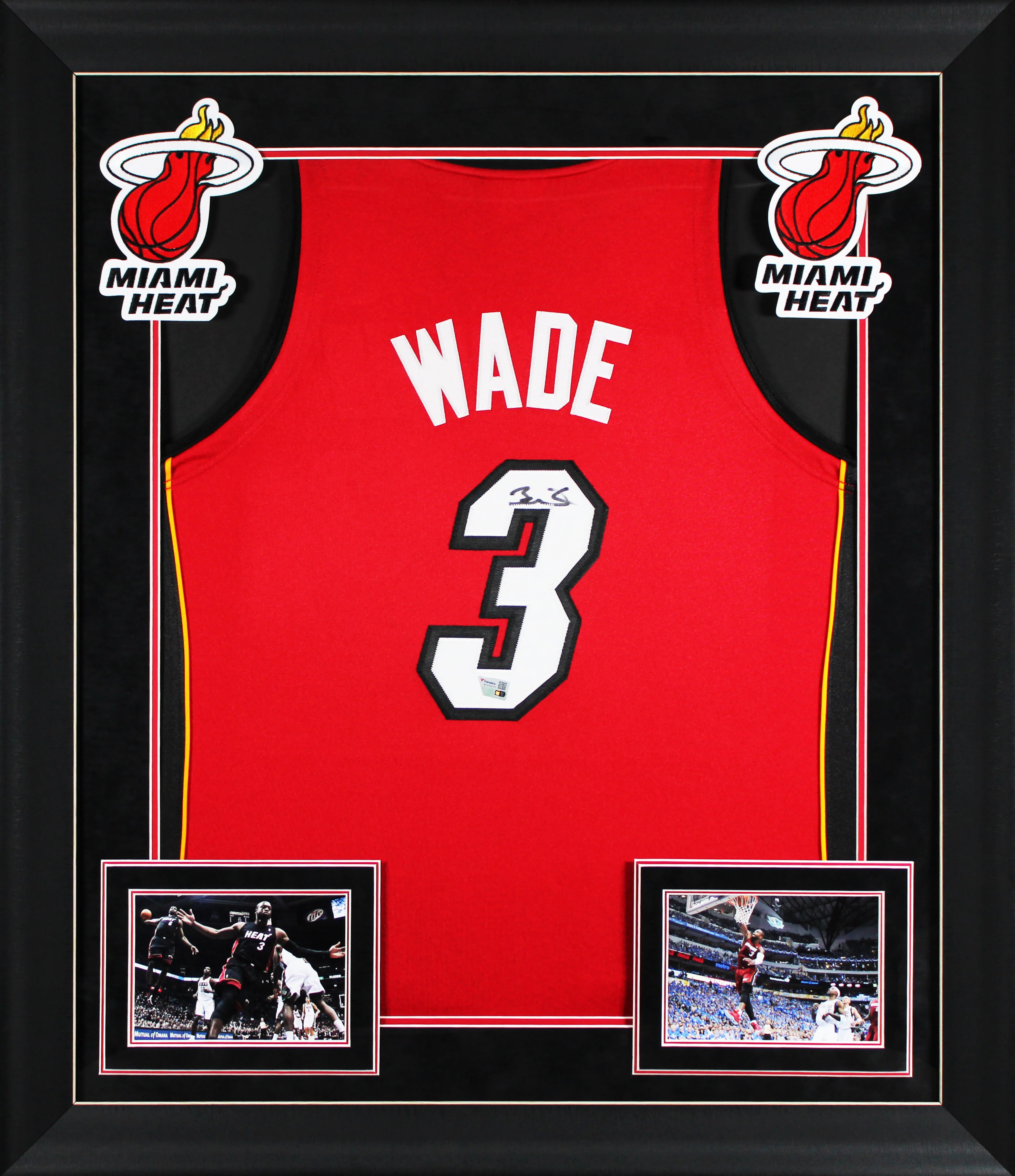 Heat Dwyane Wade Signed 2005-06 Red M&N Authentic Framed Jersey Fanatics COA - Image 2