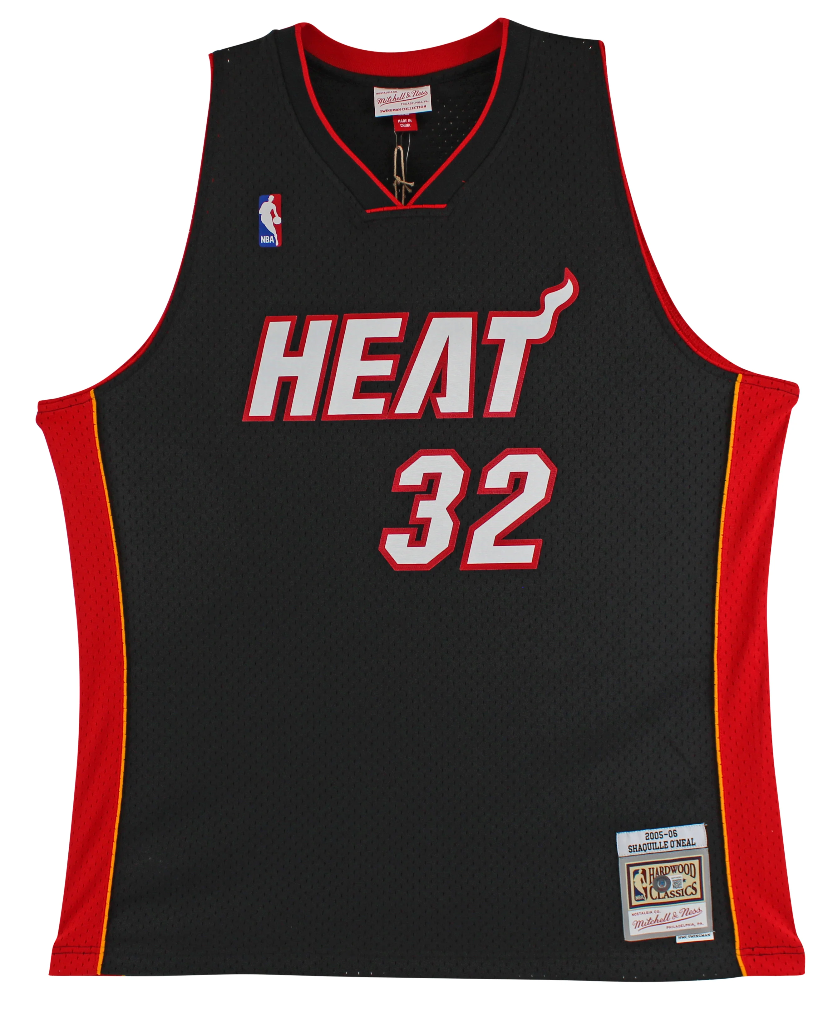 Heat Shaquille O'Neal Signed Black M&N 2005-06 HWC Swingman Jersey BAS Witnessed - Image 4
