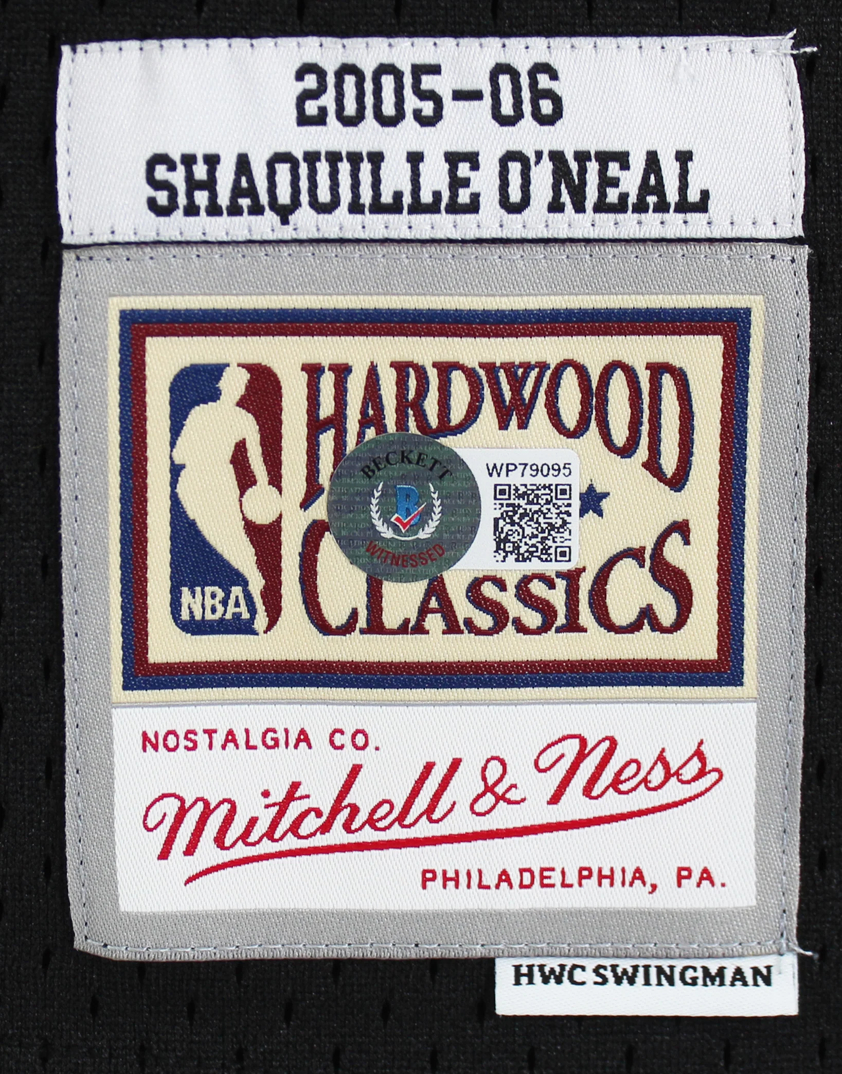 Heat Shaquille O'Neal Signed Black M&N 2005-06 HWC Swingman Jersey BAS Witnessed - Image 5