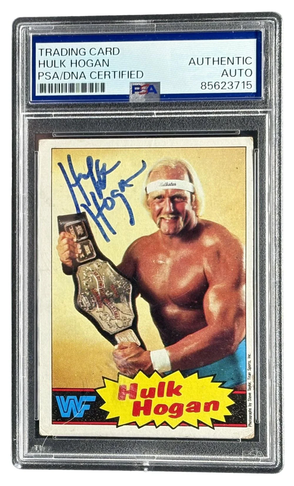 Hulk Hogan Signed 1985 Topps #1 WWF WWE Rookie Card 2 PSA