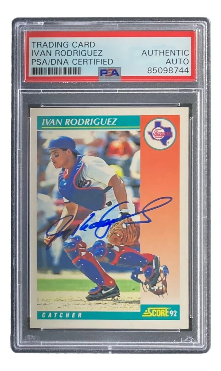 Ivan Rodriguez Signed 1992 Score #700 Texas Rangers Rookie Card PSA/DNA - Image 4