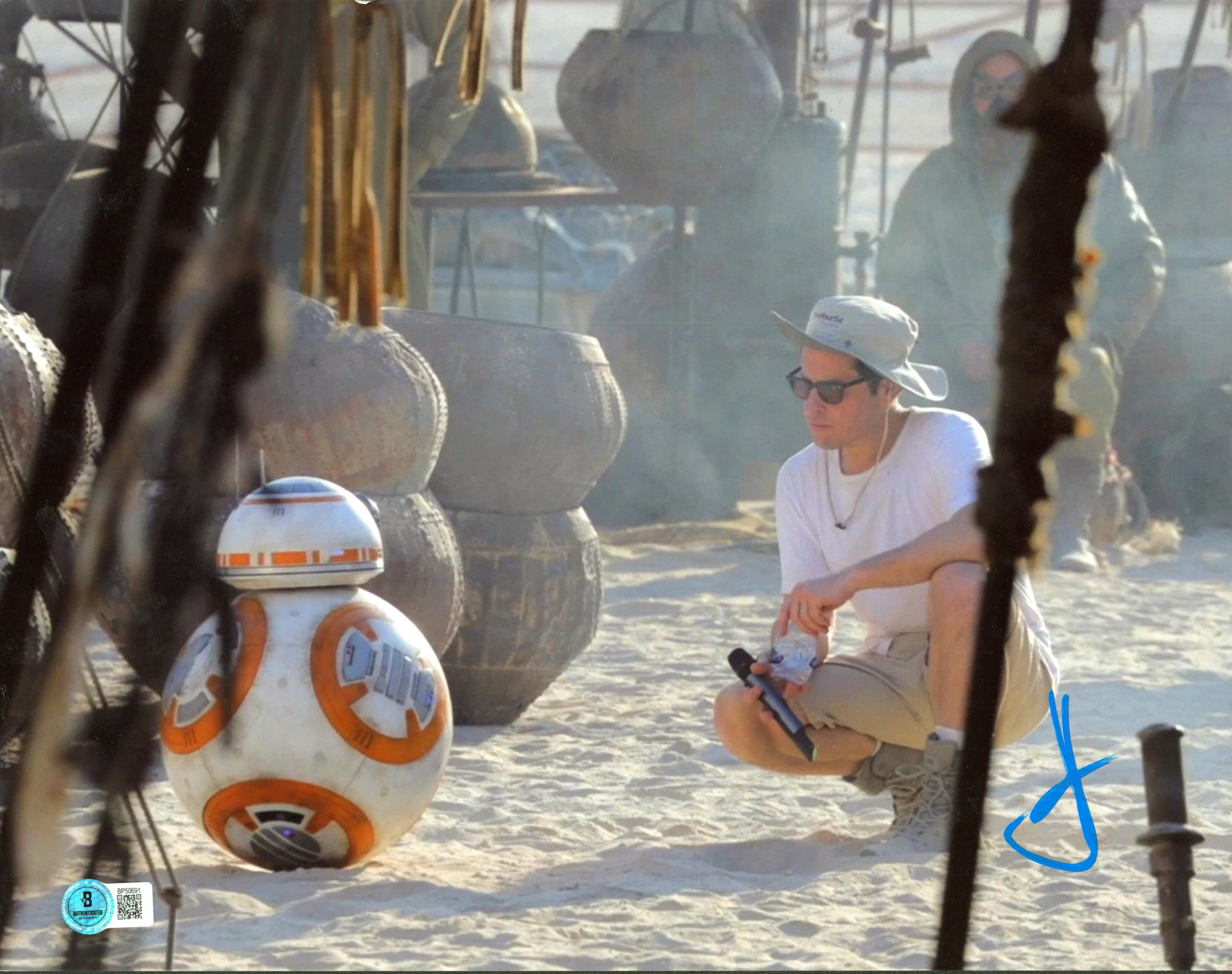 J.J. Abrams Star Wars The Force Awakens Signed 11x14 Photo BAS #BP50691 - Image 2