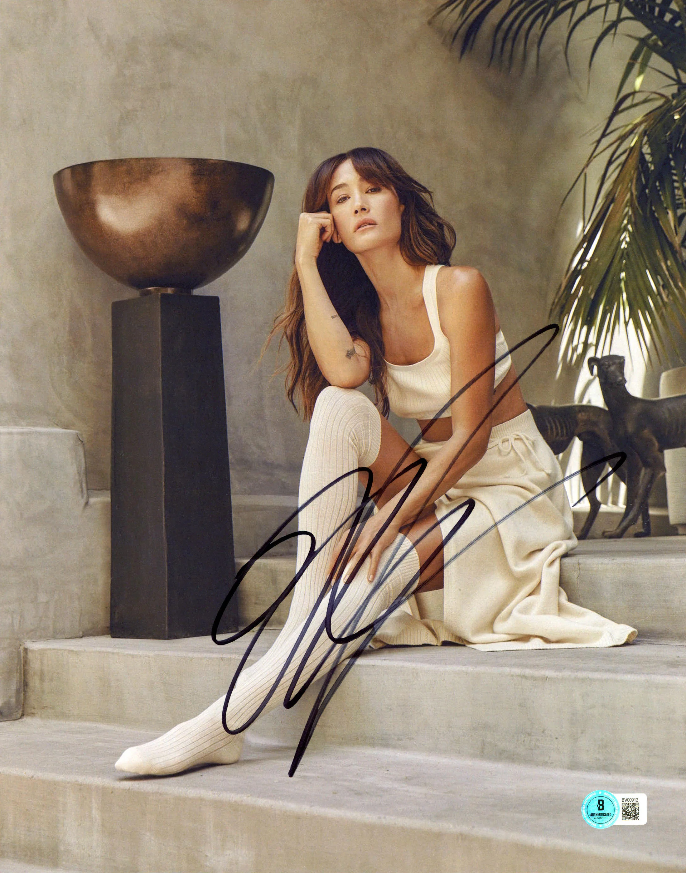Jamie Chung Sucker Punch Authentic Signed 11x14 Vertical Photo BAS #BV00912
