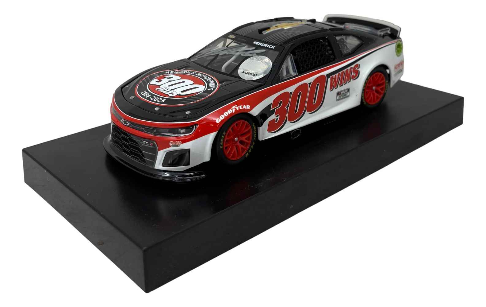 Jeff Gordon Signed 1:24 NASCAR 300 Cup Series Wins Die-Cast Car PSA/DNA
