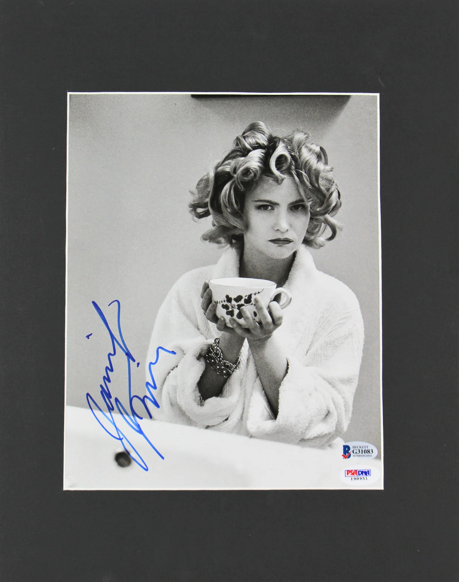 Jennifer Jason Leigh Single White Female Signed Matted Magazine Page Photo BAS - Image 2