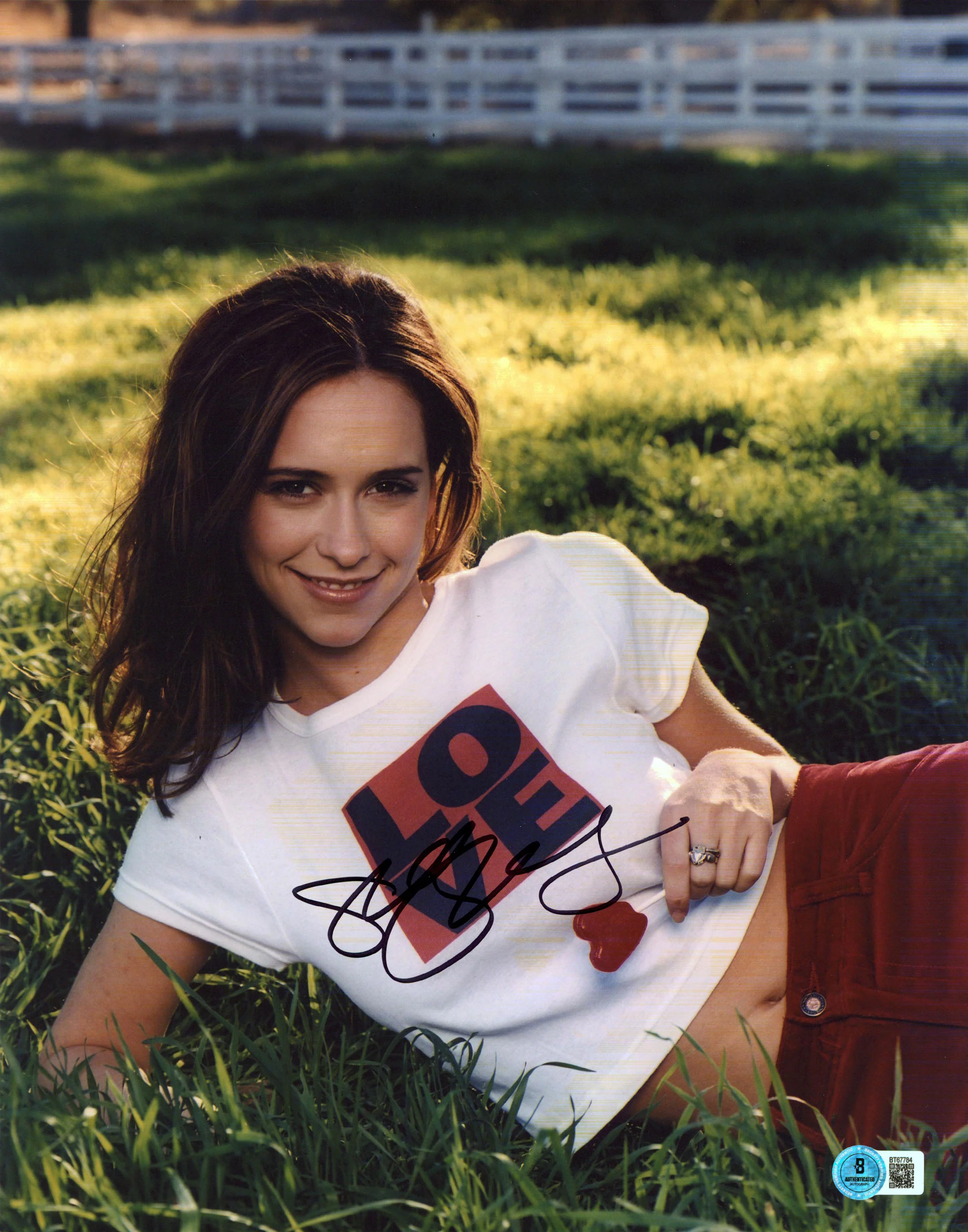 Jennifer Love Hewitt The Client List Authentic Signed 11x14 Photo BAS #BT67784