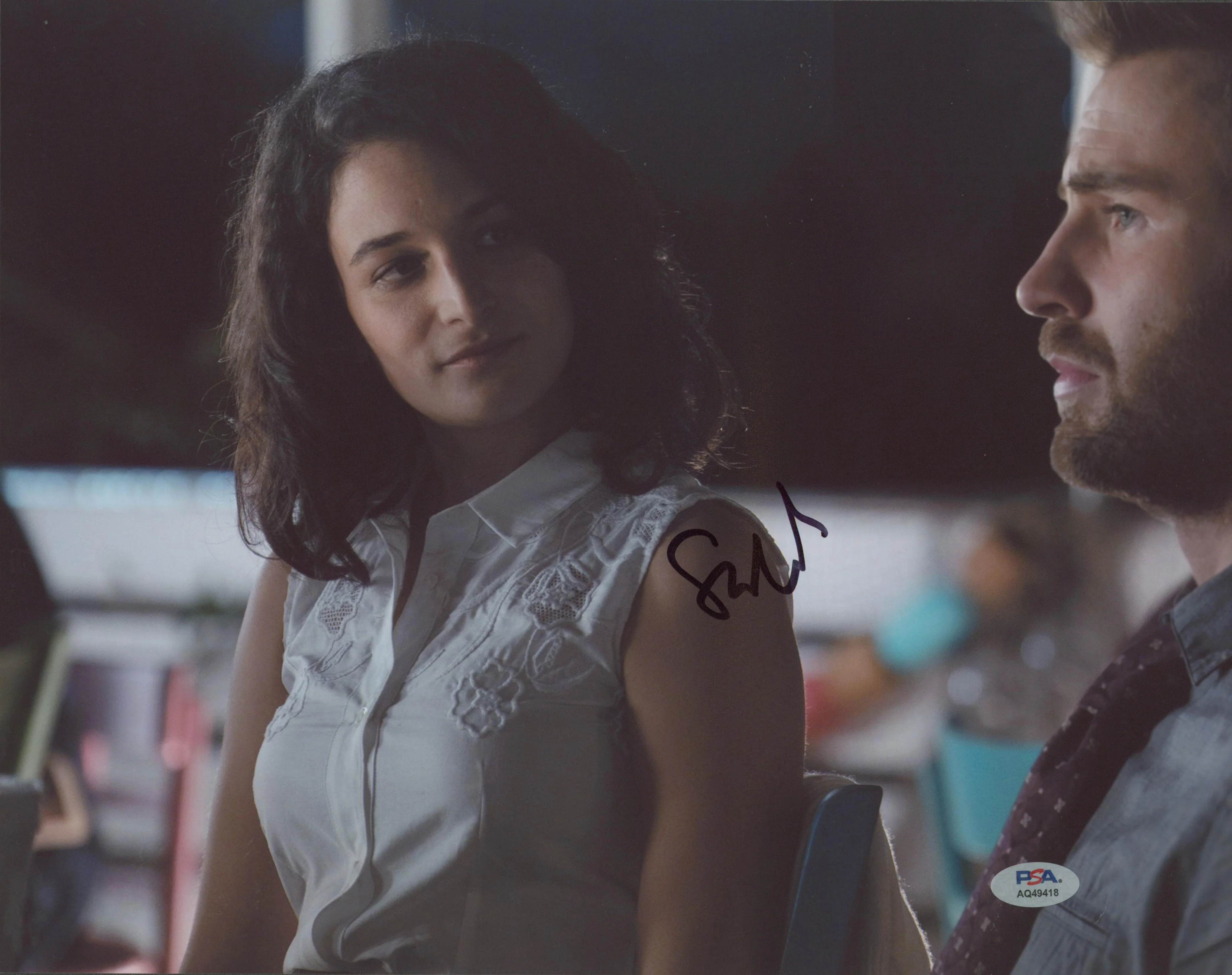 Jenny Slate Gifted Authentic Signed 11x14 Horizontal Photo PSA/DNA #AQ49418