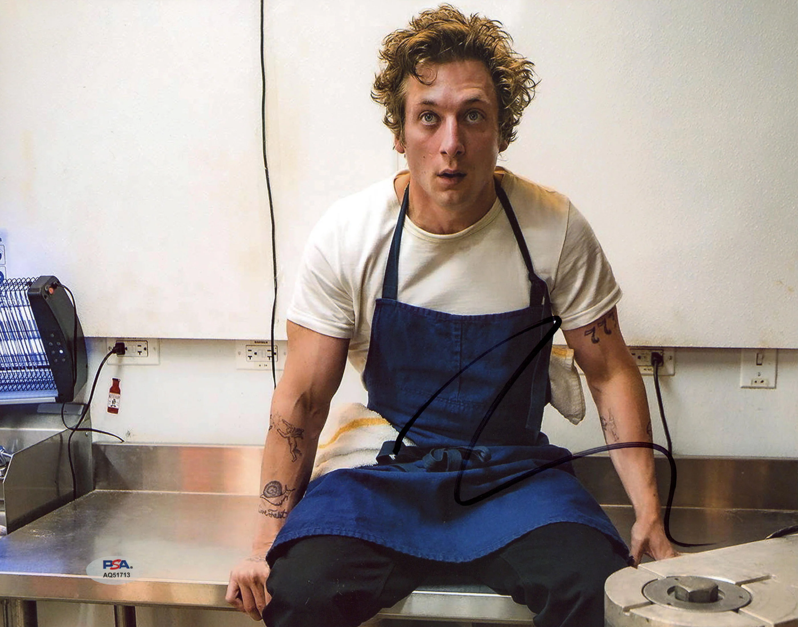 Jeremy Allen White The Bear Authentic Signed 11x14 Photo PSA/DNA #AQ51713 - Image 2