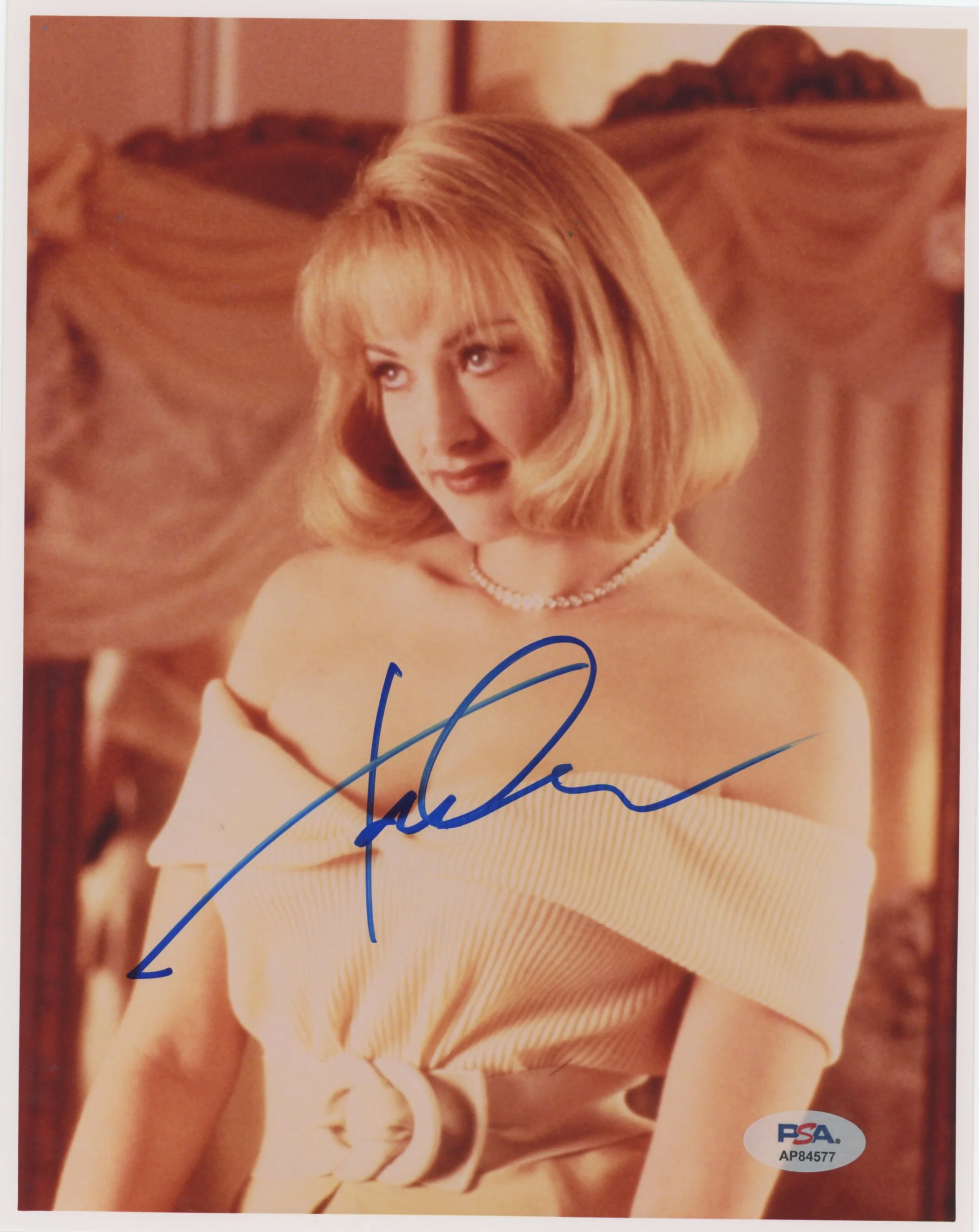 Joan Cusack The Addams Family Authentic Signed 8x10 Photo PSA/DNA #AP84577 - Image 2