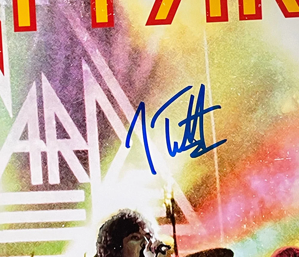 Joe Elliott Signed 11x14 Def Leppard Live Performance Photo JSA ITP - Image 2