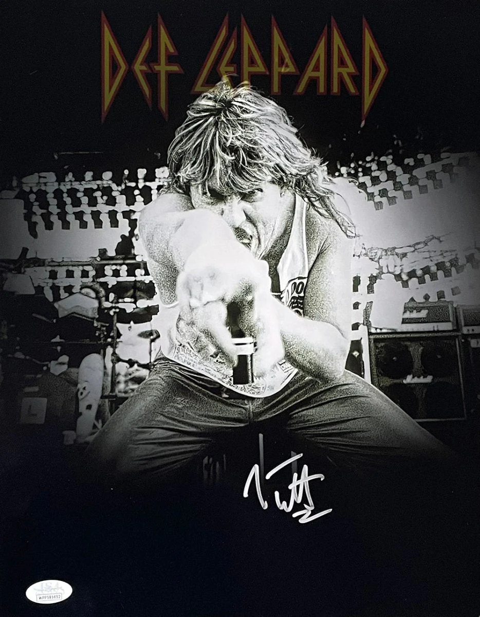 Joe Elliott Signed 11x14 Def Leppard Spotlight Photo JSA ITP