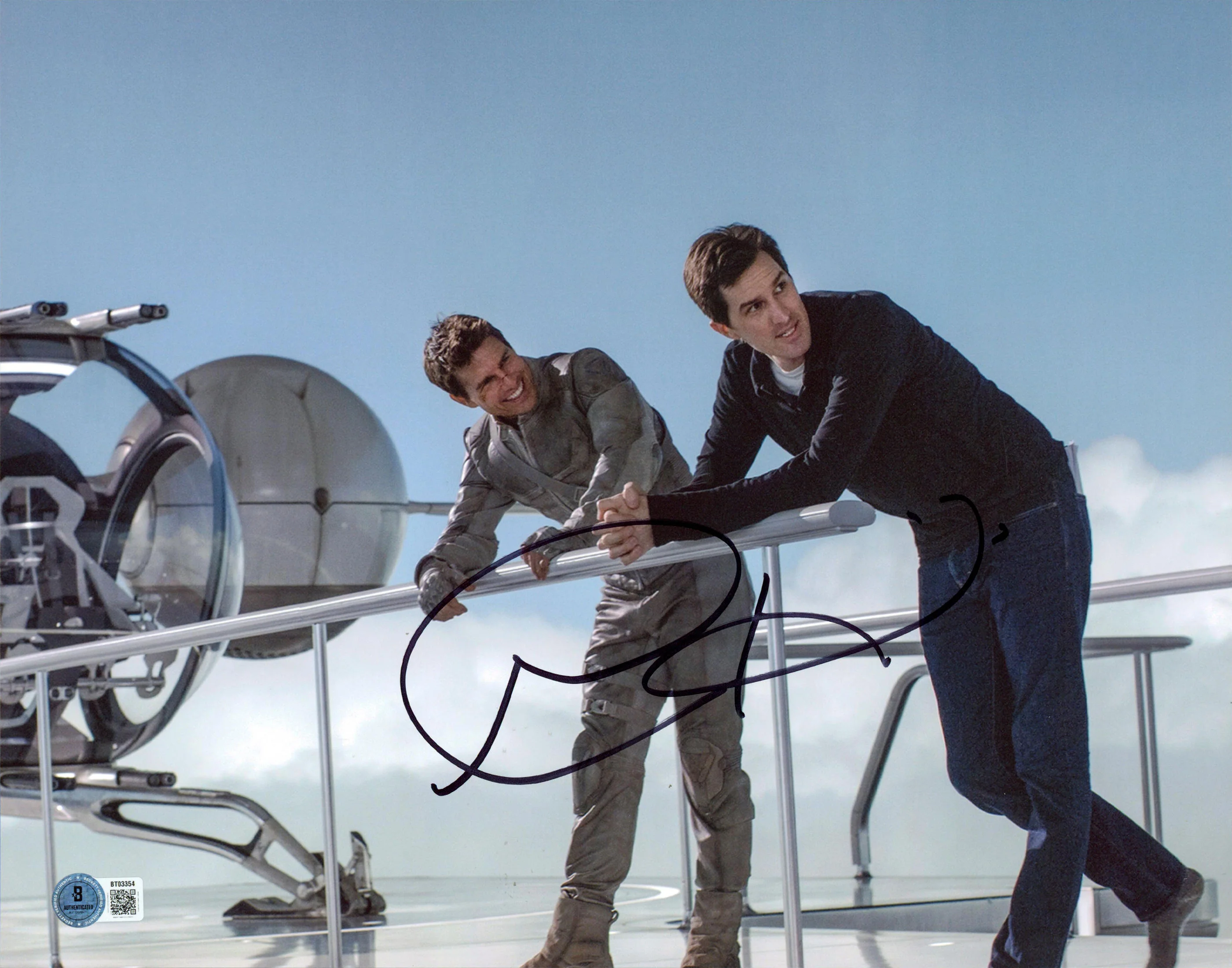 Joseph Kosinski Oblivion Authentic Signed 11x14 Horizontal Photo BAS #BT03354