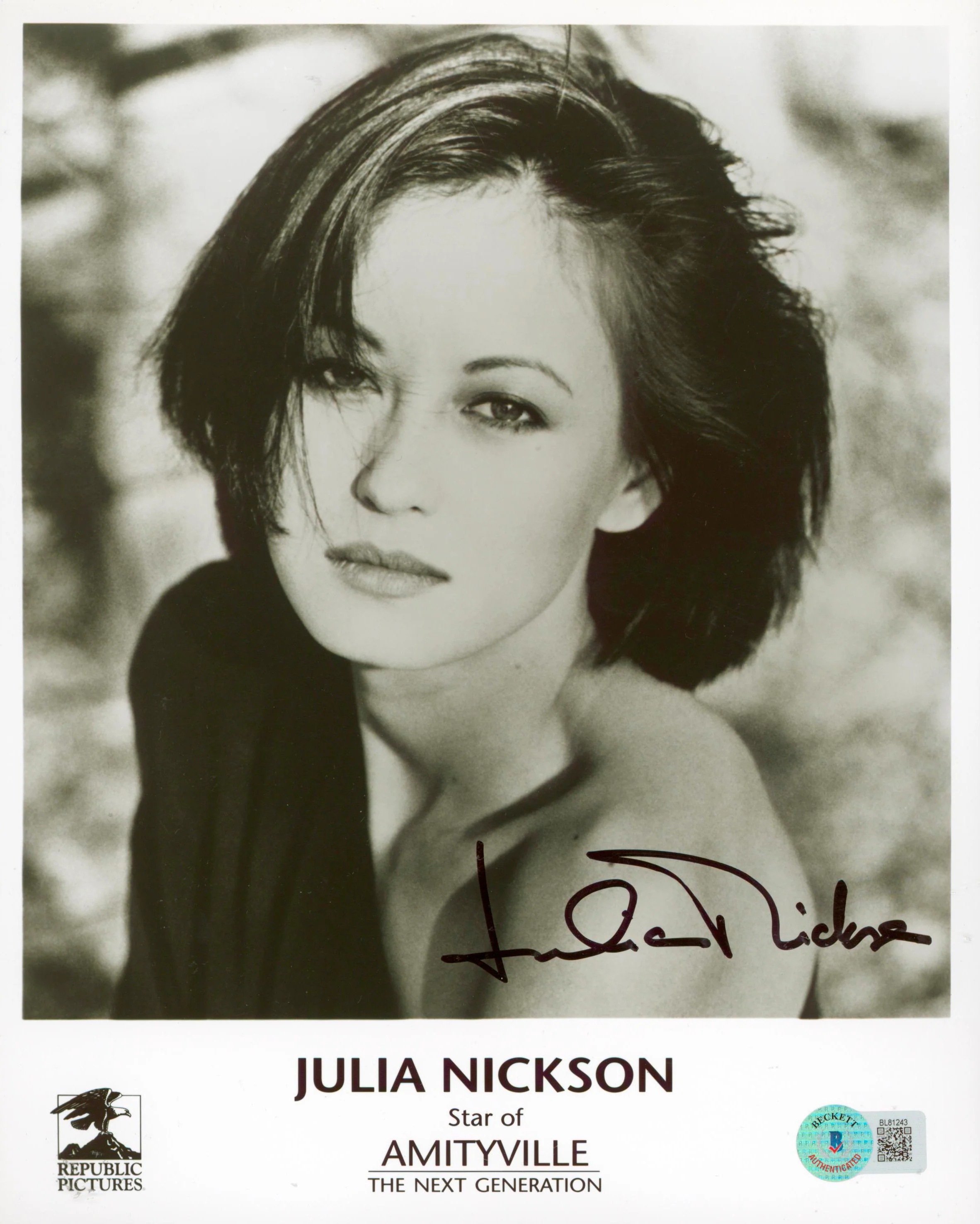 Julia Nickson Amityville: A New Generation Signed 8x10 Photo BAS #BL81243 - Image 2