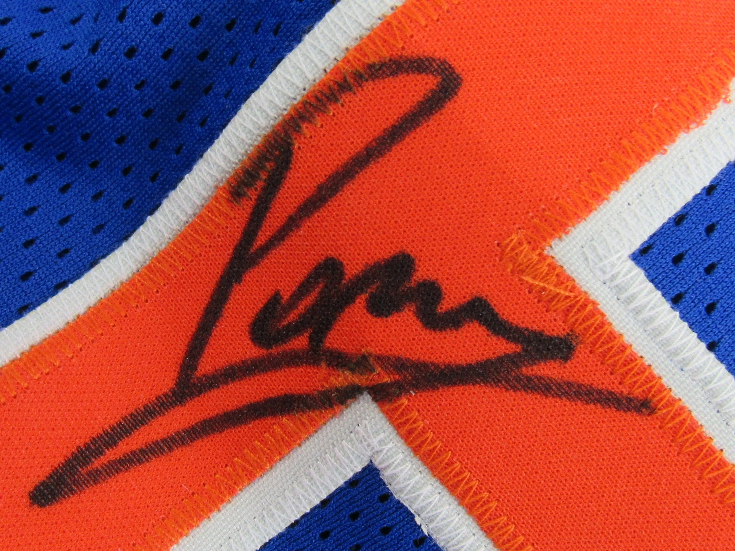 Kristaps Porzingis Signed Auto Knicks Basketball Jersey JSA WP054206 - Image 3