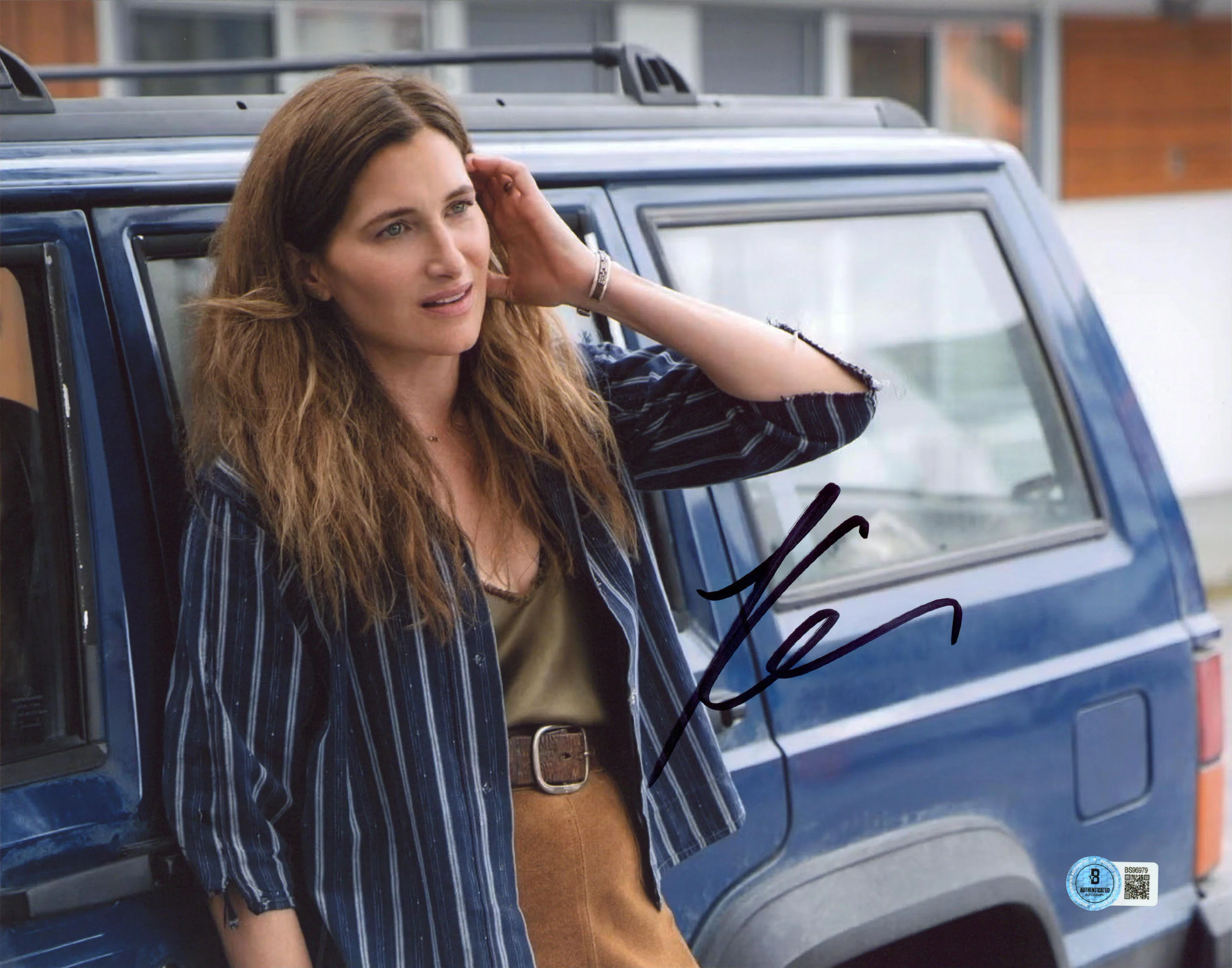 Kathryn Hahn Tiny Beautiful Things Authentic Signed 11x14 Photo BAS #BS96979 - Image 2