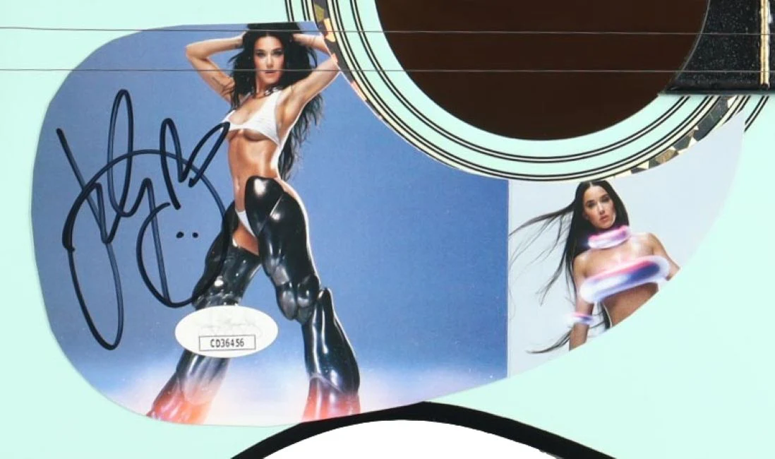 Katy Perry Signed 38" Light Green Acoustic Guitar JSA Hologram - Image 2