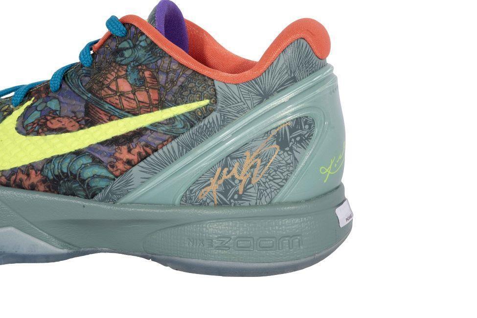 Kobe Bryant Lakers Signed Nike Zoom Kobe VI Prelude Shoes Panini - Image 2