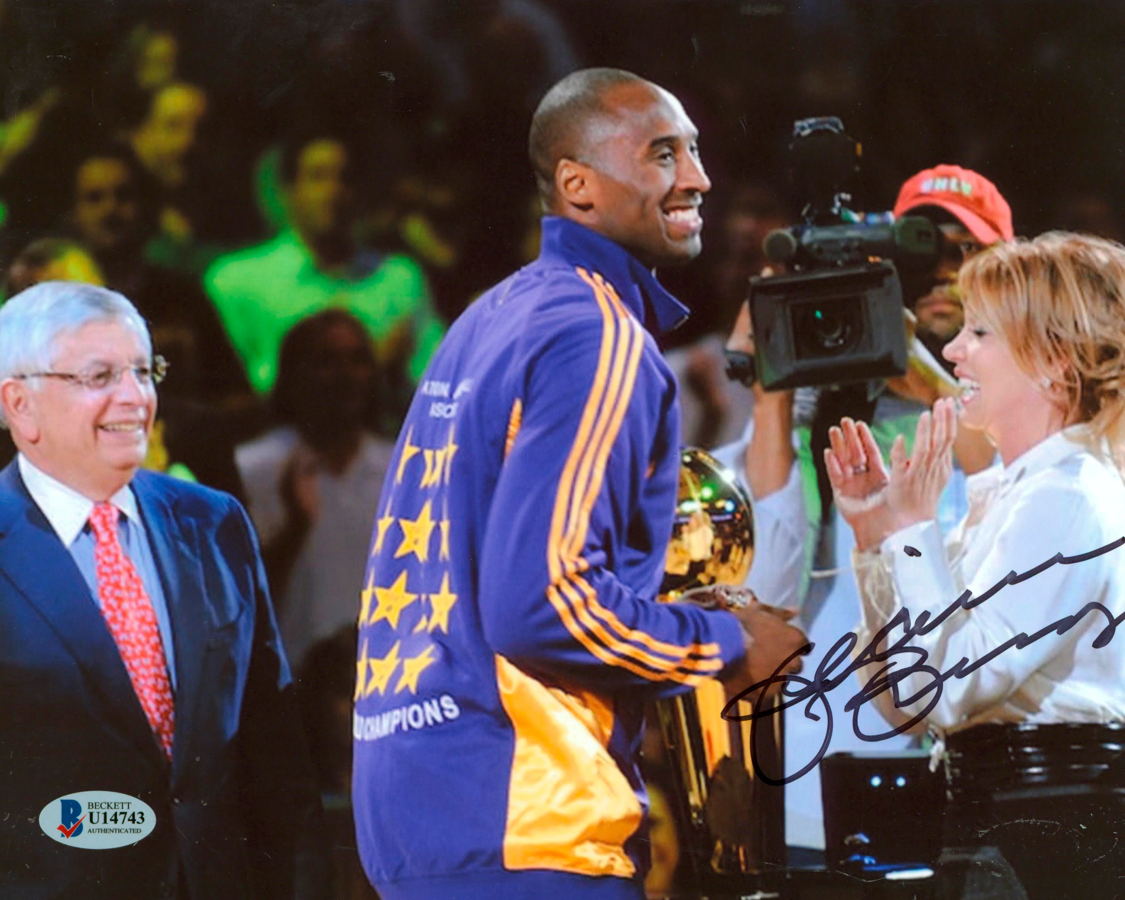 Lakers Jeannie Buss Authentic Signed 8x10 Photo Autographed BAS #U14743