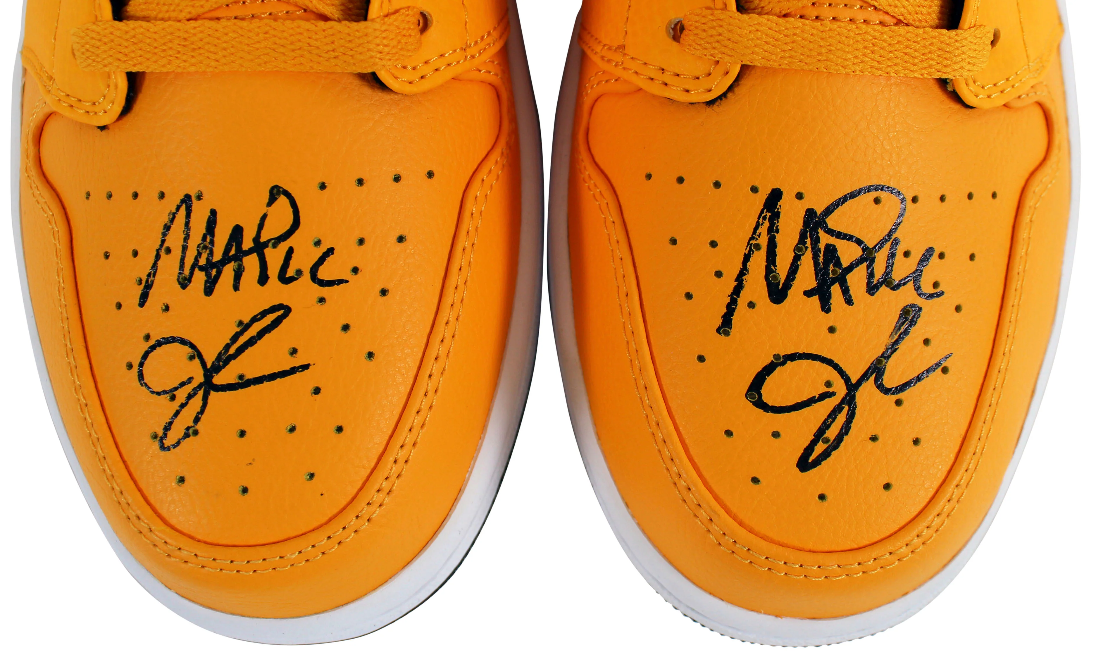 Lakers Magic Johnson Authentic Signed Air Jordan 1 Mid Shoes w/ Box BAS Witness - Image 5