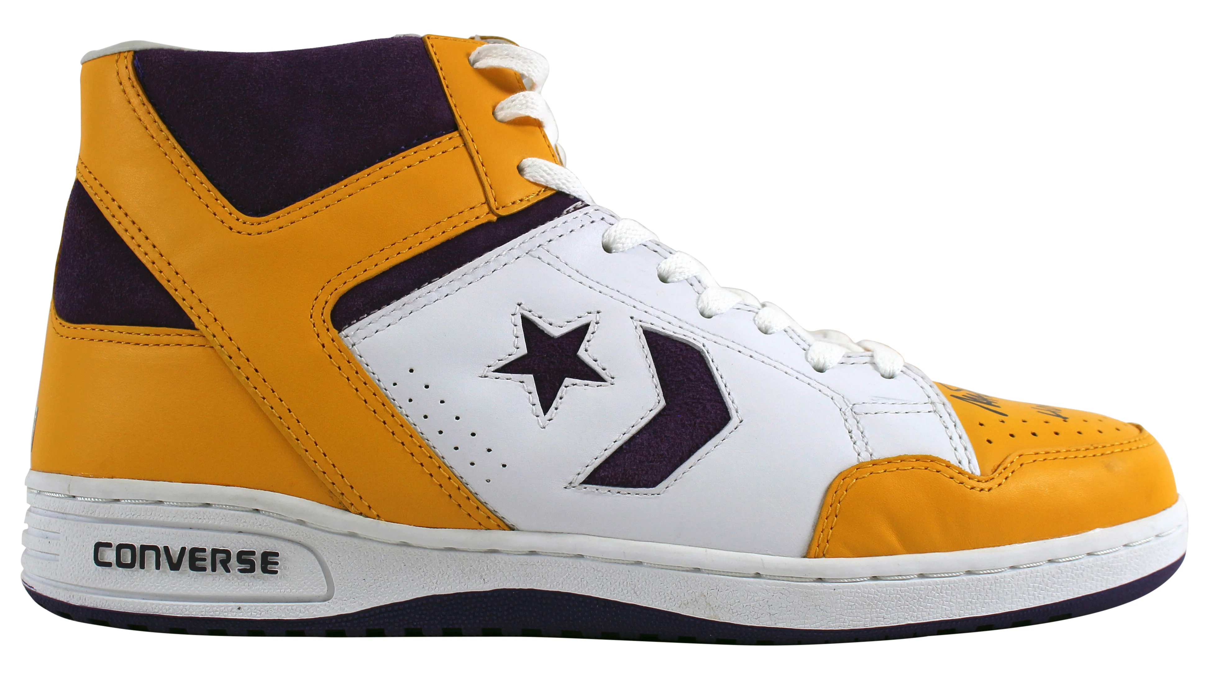 Lakers Magic Johnson "HOF 02" Authentic Signed Converse Weapon Shoes BAS Witness - Image 7