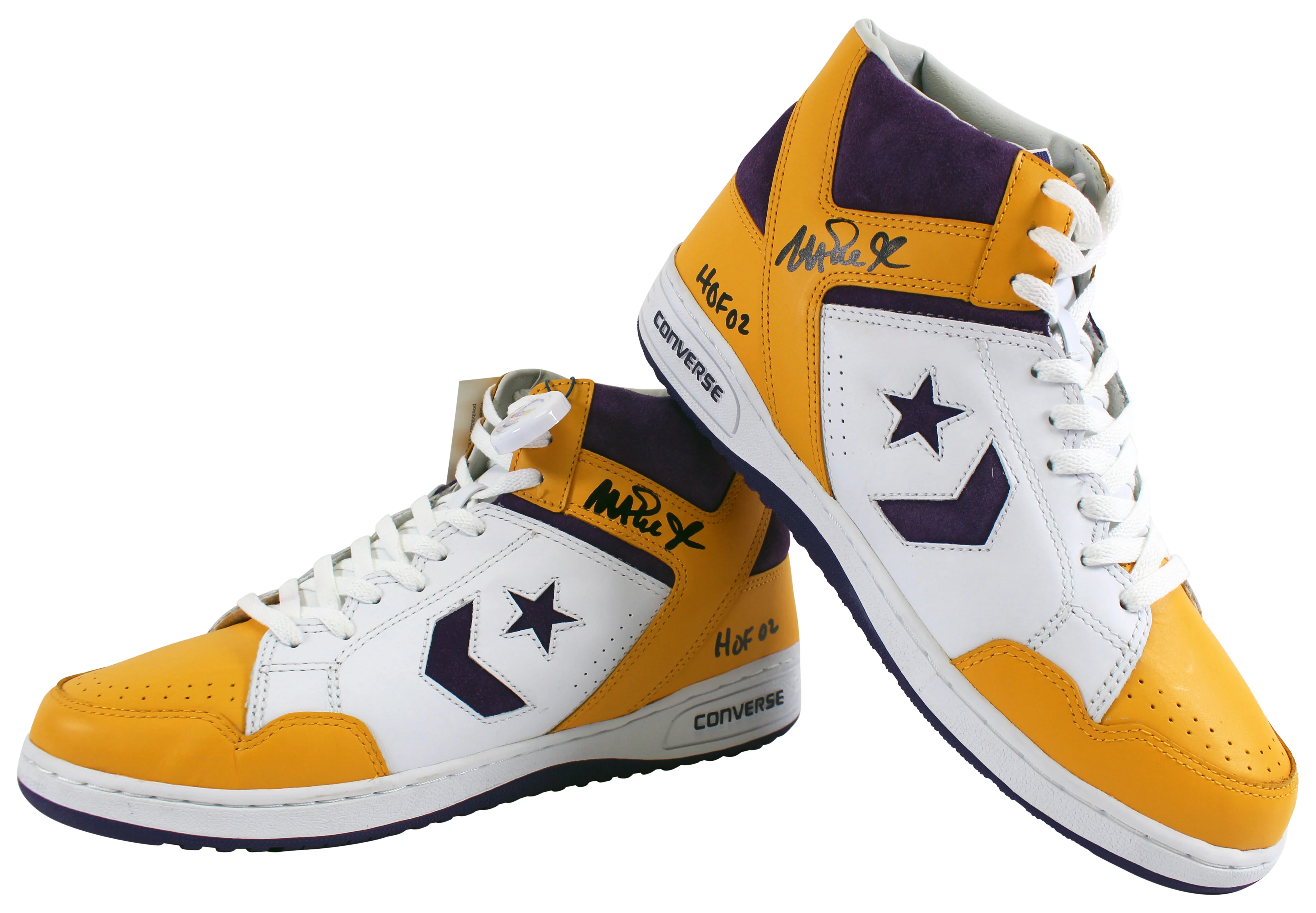 Lakers Magic Johnson "HOF 02" Signed Converse Weapon Shoes w/Box BAS Witness - Image 2
