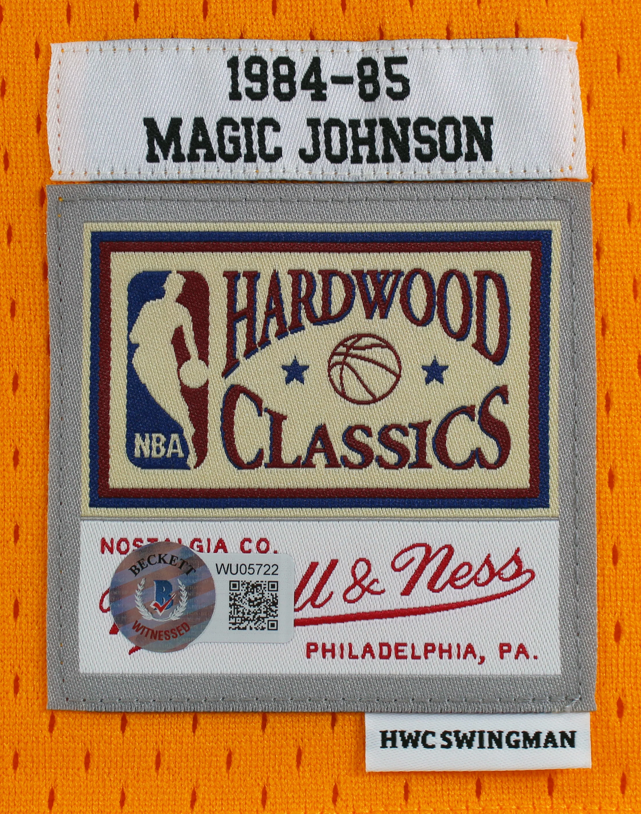 Lakers Magic Johnson "HOF 02" Signed Yellow M&N HWC Swingman Jersey BAS Witness - Image 5