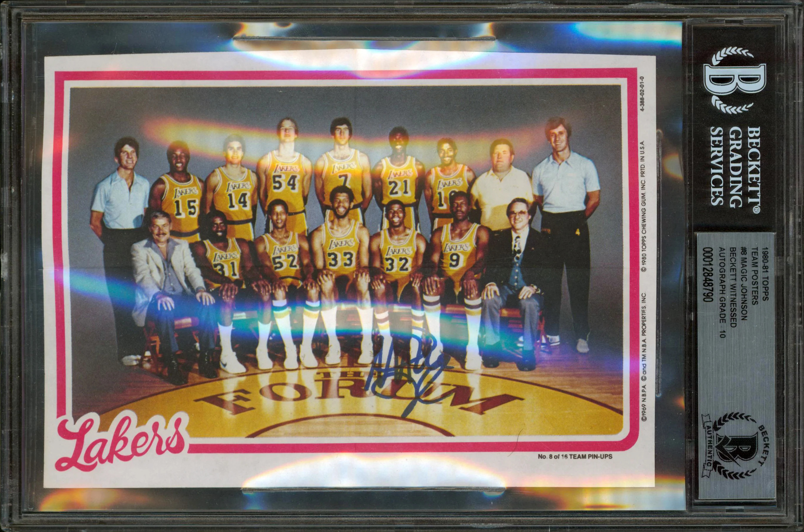 Lakers Magic Johnson Signed 5x7 1980 Topps Team #8 Poster Auto 10! BAS Slabbed - Image 2