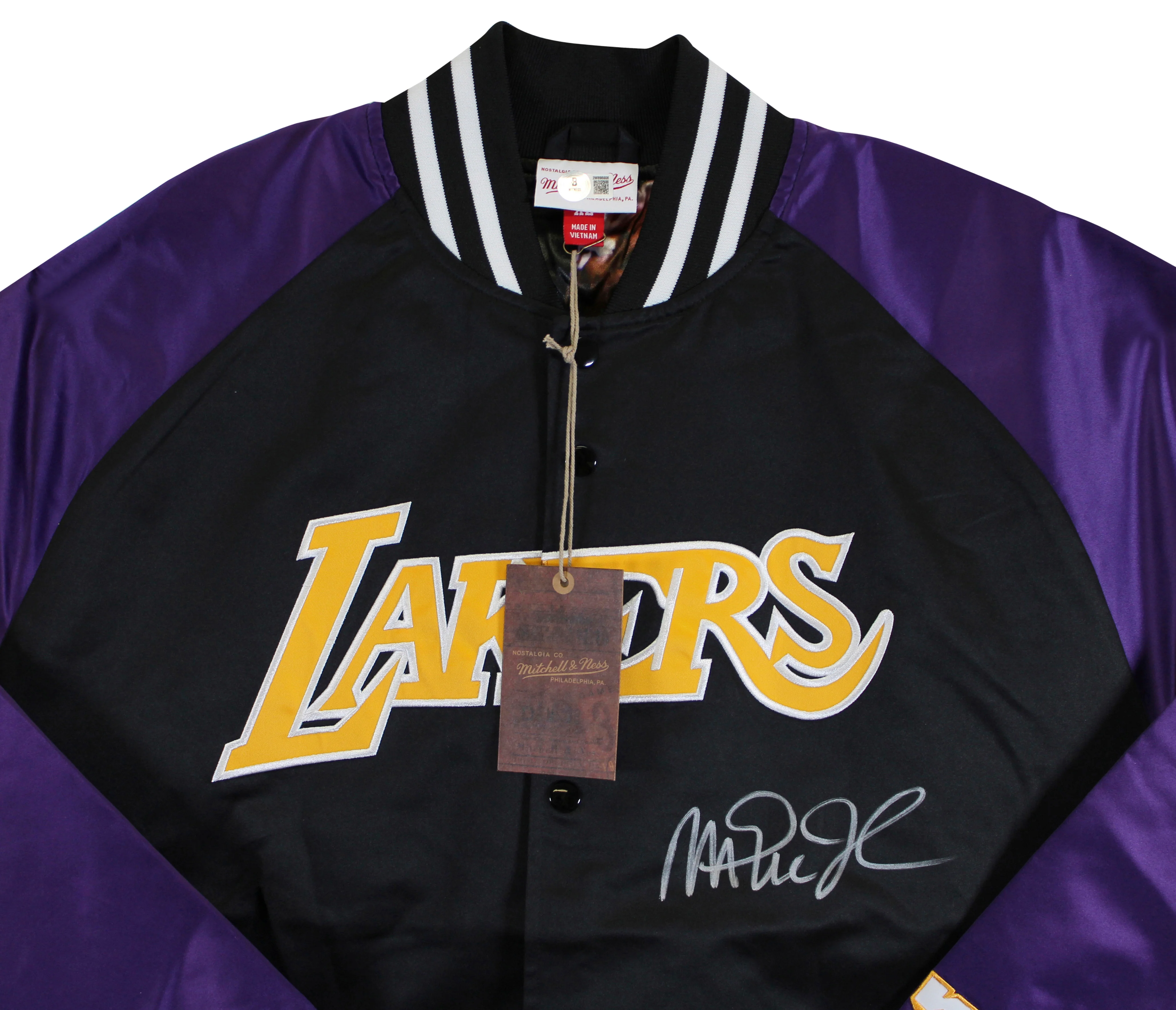 Lakers Magic Johnson Signed Black M&N Warm Up Jacket w/ Patches BAS Witnessed 2 - Image 5