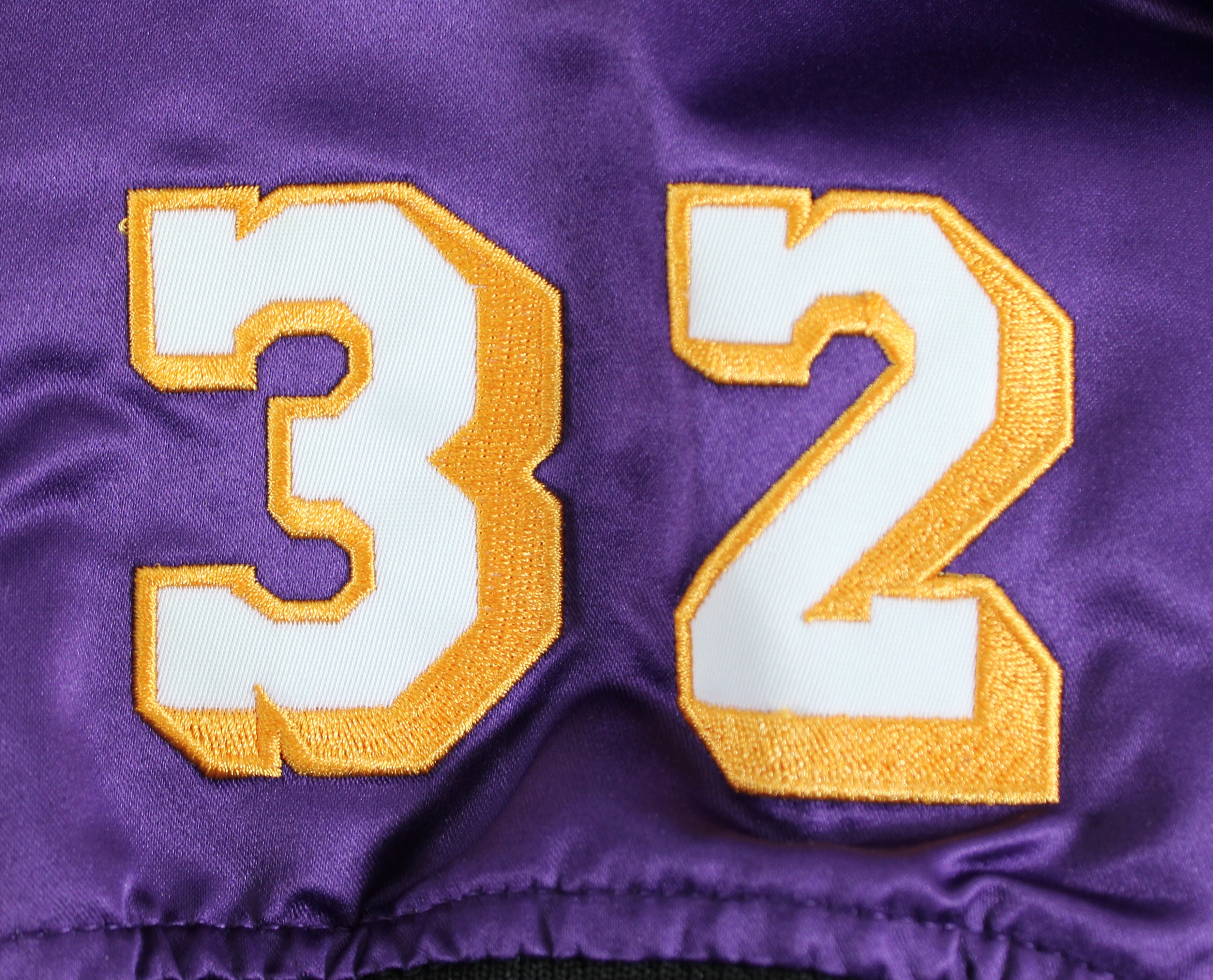 Lakers Magic Johnson Signed Black M&N Warm Up Jacket w/ Patches BAS Witnessed 2 - Image 8