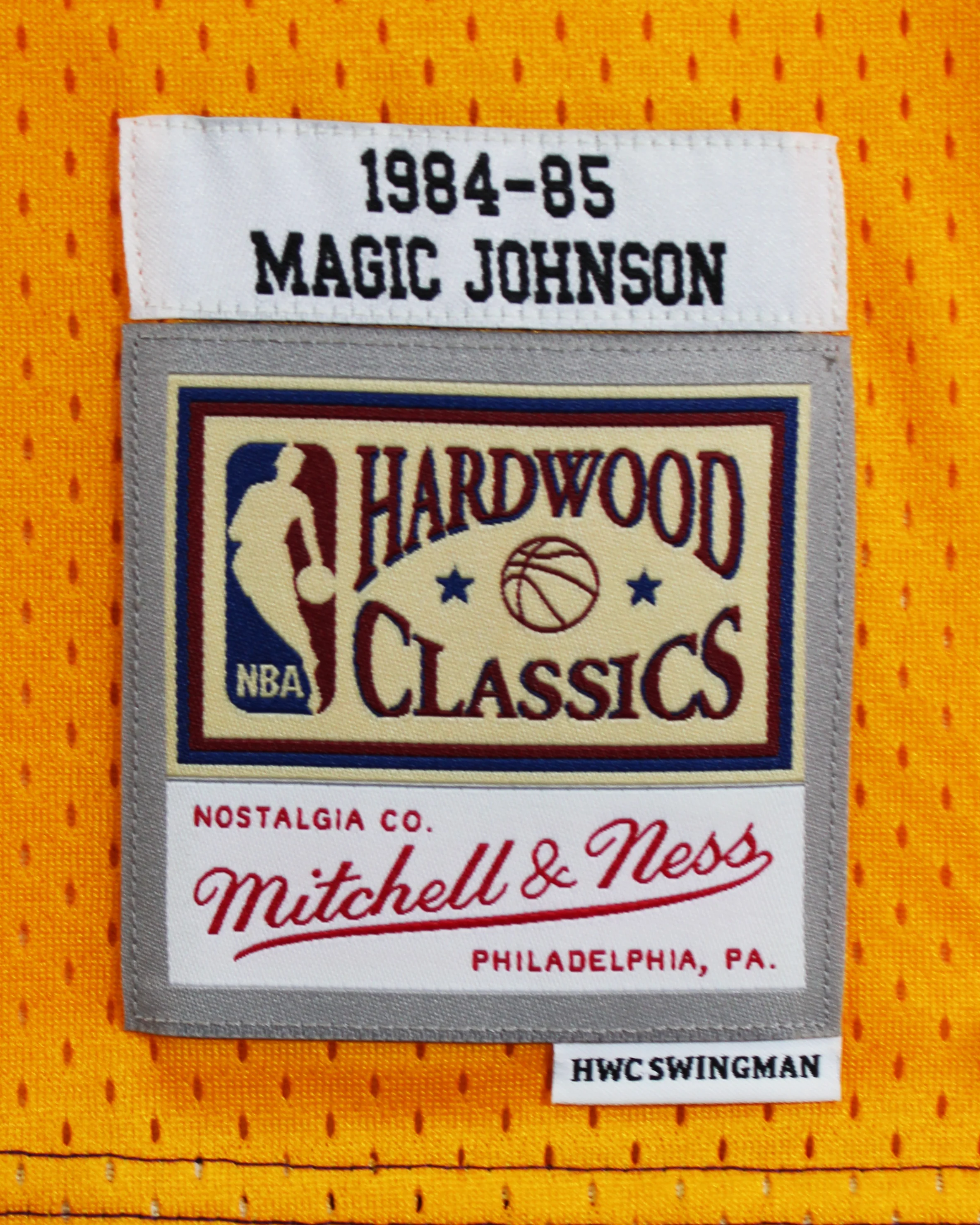 Lakers Magic Johnson Signed Purple & Yellow M&N 84-85 HWC Swingman Jersey BAS W - Image 7