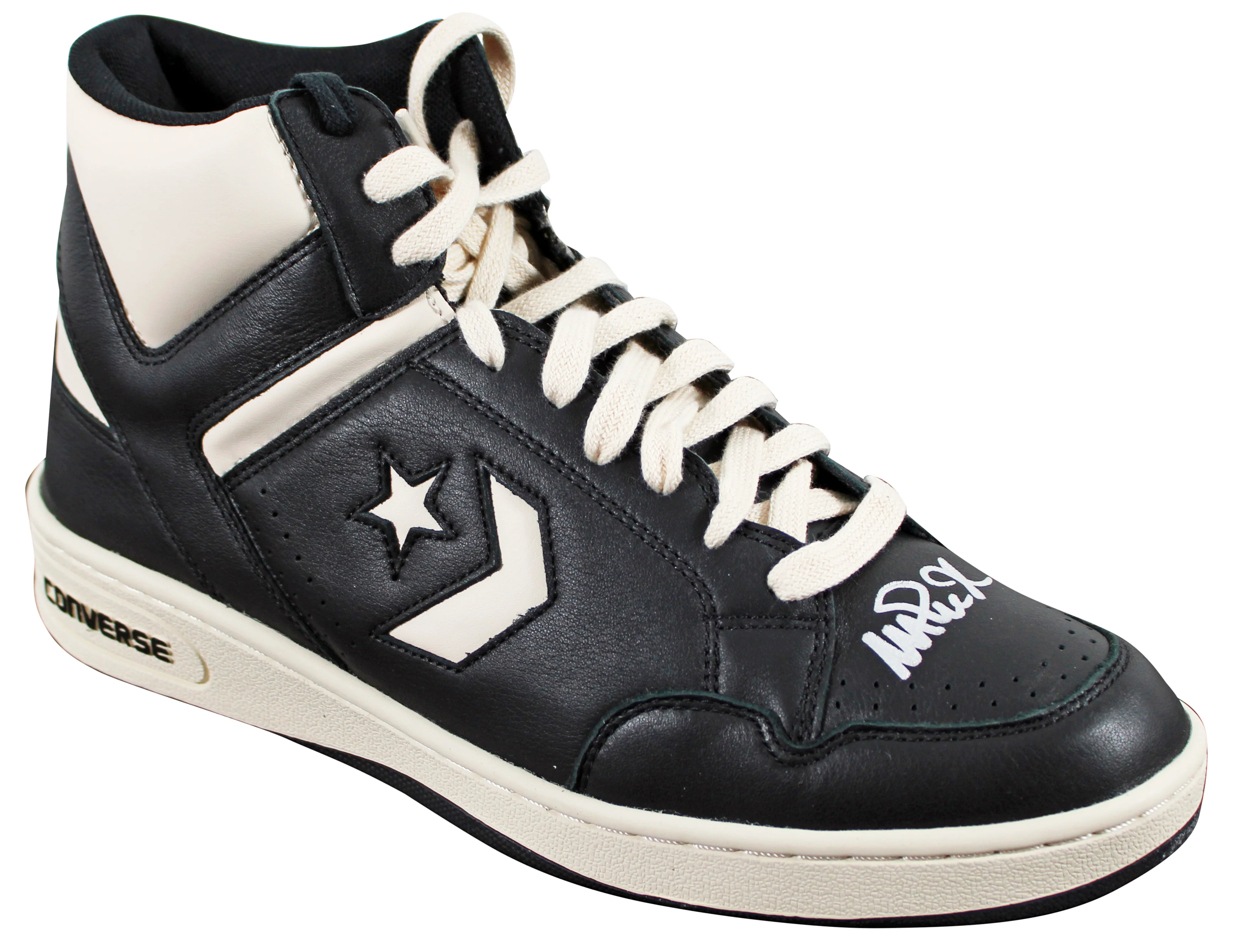 Lakers Magic Johnson Signed Right Black & White Converse Weapon Shoe BAS Wit 1 - Image 2