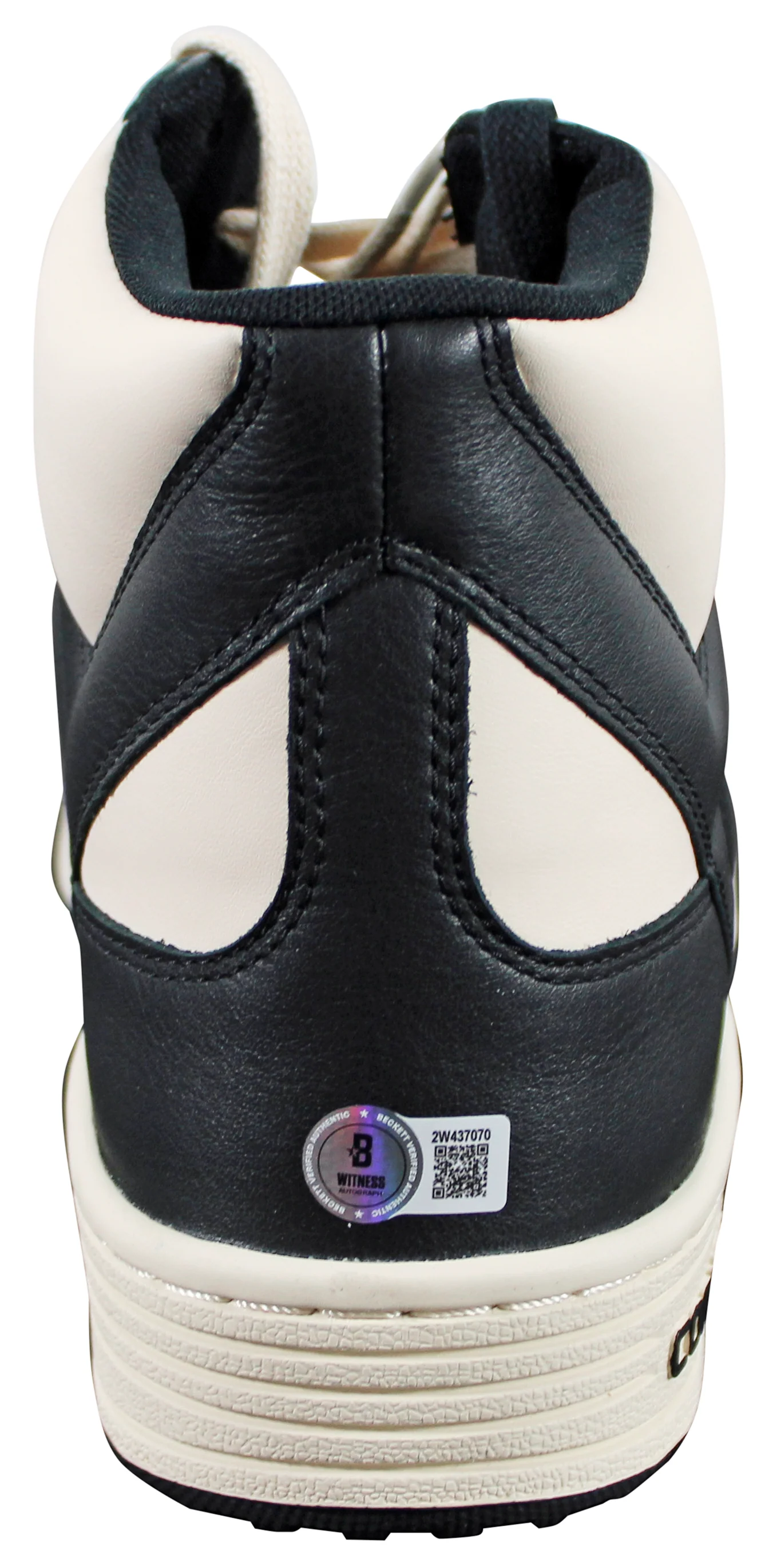 Lakers Magic Johnson Signed Right Black & White Converse Weapon Shoe BAS Wit 1 - Image 7