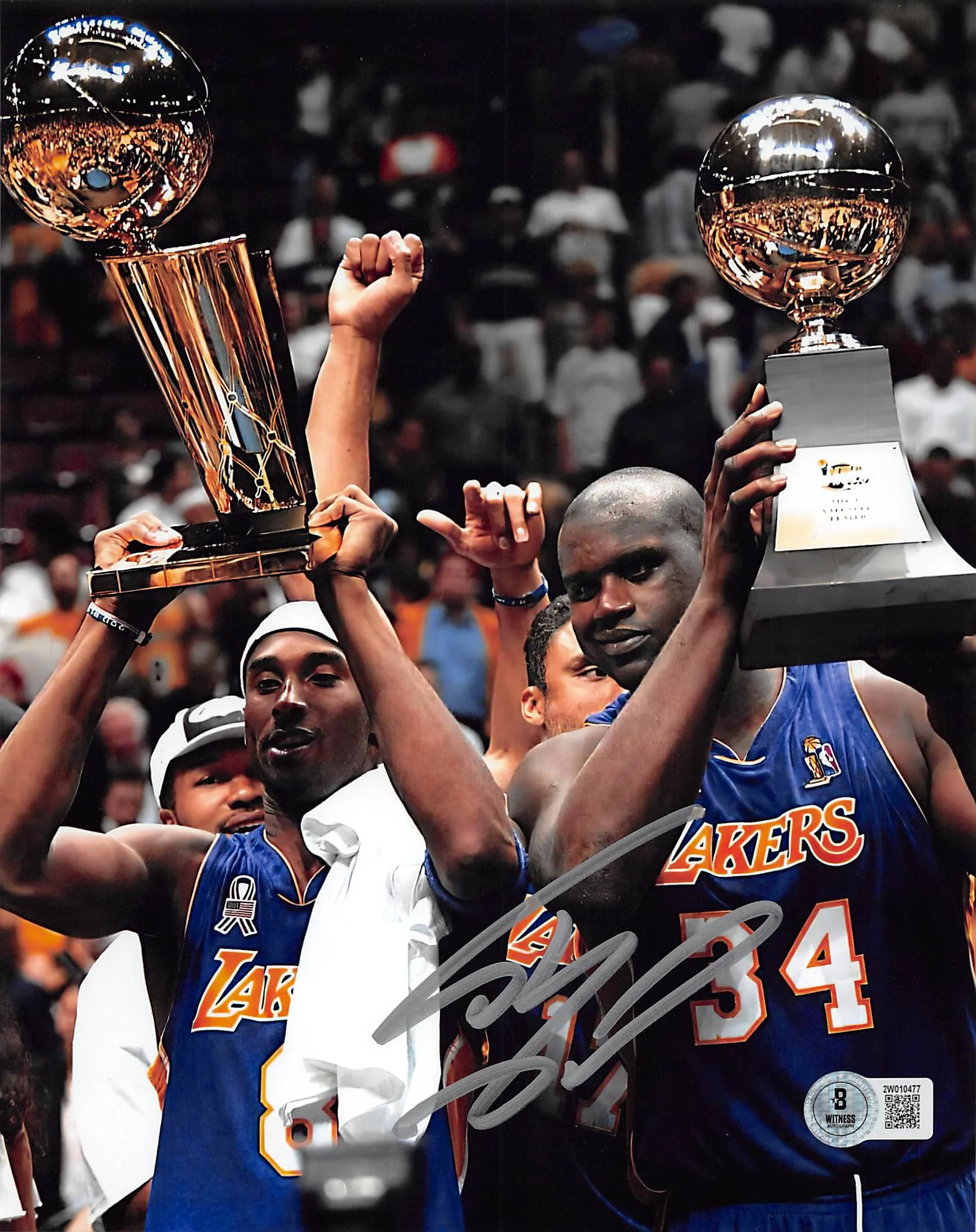Lakers Shaquille O'Neal Signed 8x10 Vertical Finals MVP Photo BAS Witnessed - Image 2
