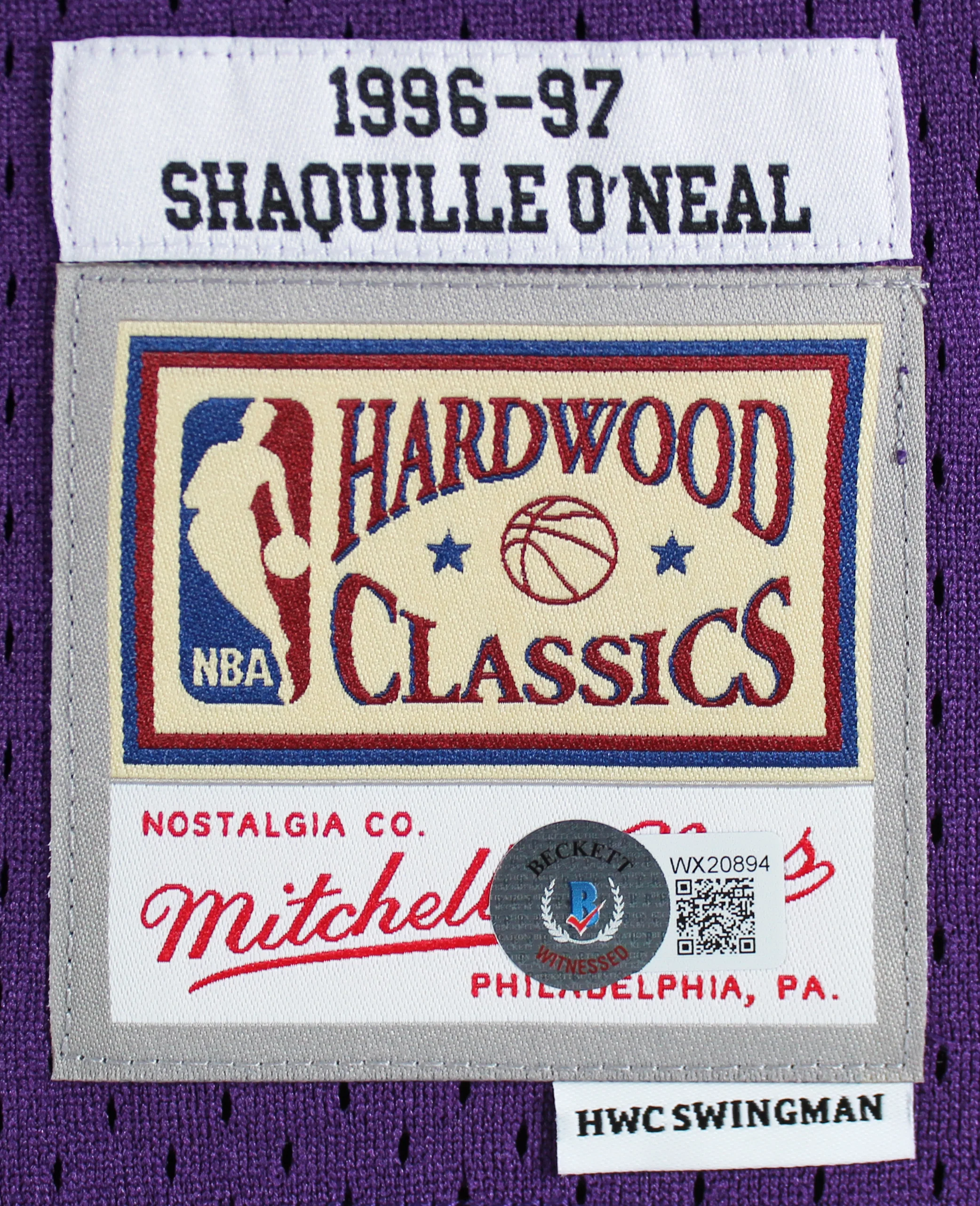 Lakers Shaquille O'Neal Signed Purple Mitchell & Ness 1996-97 HWC Jersey BAS Wit - Image 5